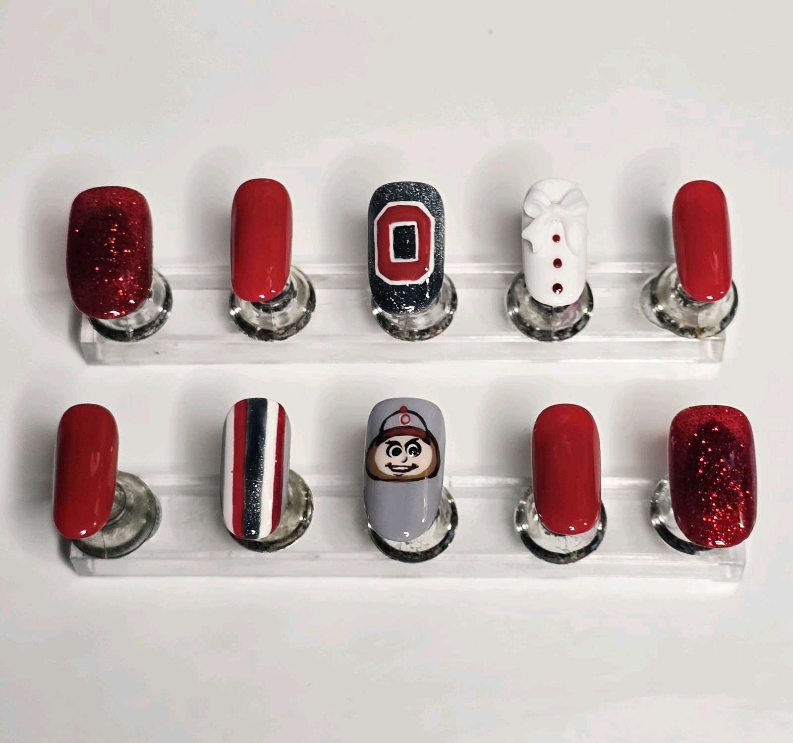 Custom Press On Nails Hand Painted College Theme Logo Oval
