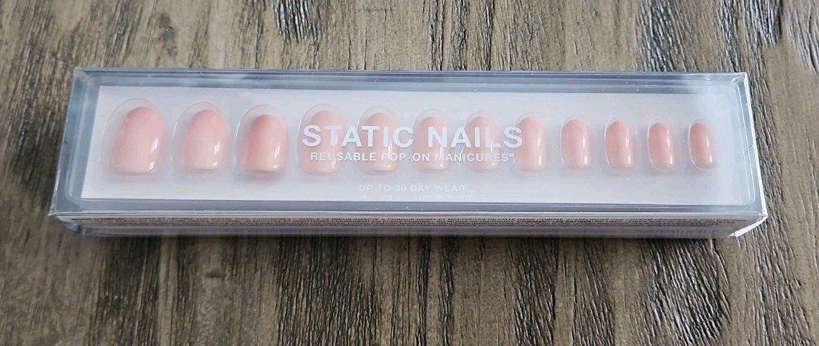 Static Nails Reusable Pop-On Manicures (Jet Setter Round) Brand New in Box!!