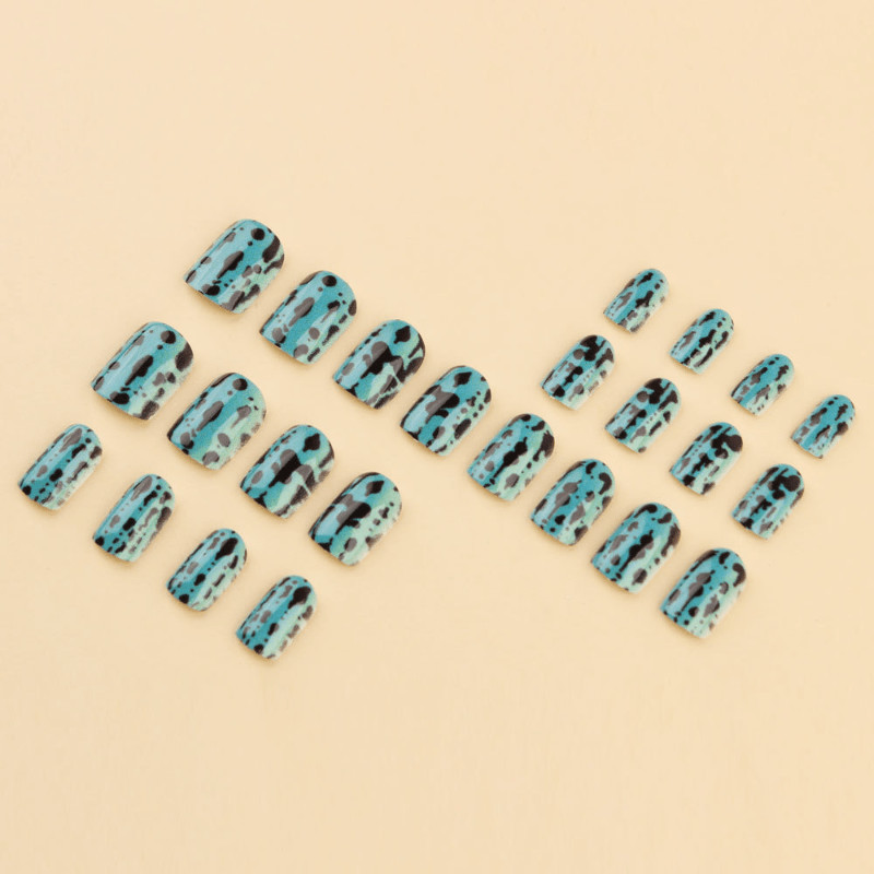 48P Short Square Press on Nails, Green Black Frog Spot Animal Fake Nails