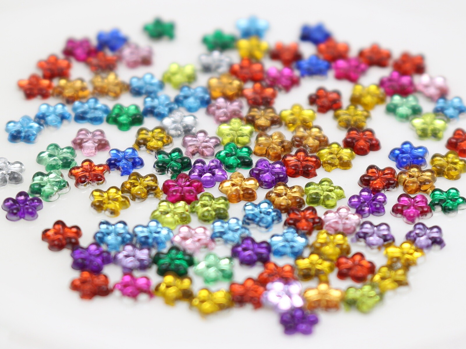 1000 Acrylic FlatBack Mini Flower Rhinestones Gems 4mm Tiny Nail Art Tips