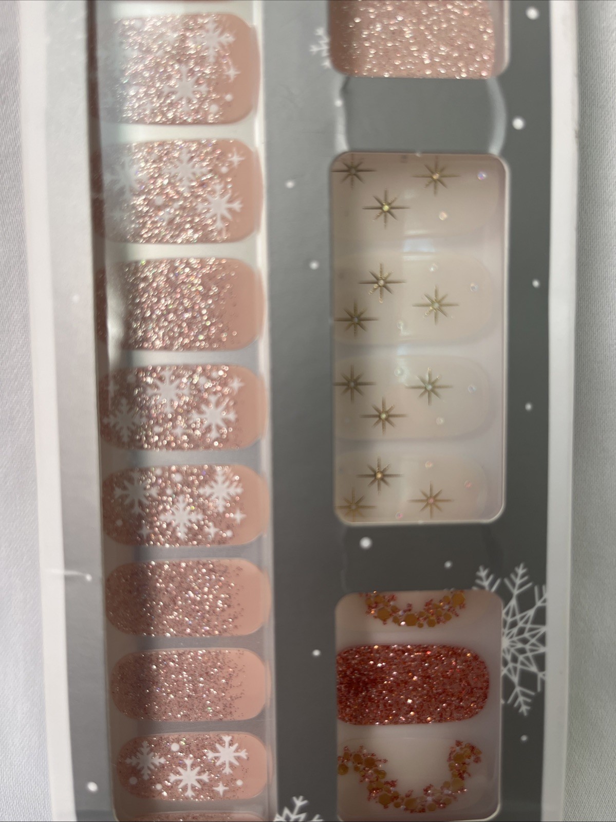 Dashing Diva Gloss Nail Strips, Sugarplum Dance, UV Free, Prep Pad, 1 Nail File