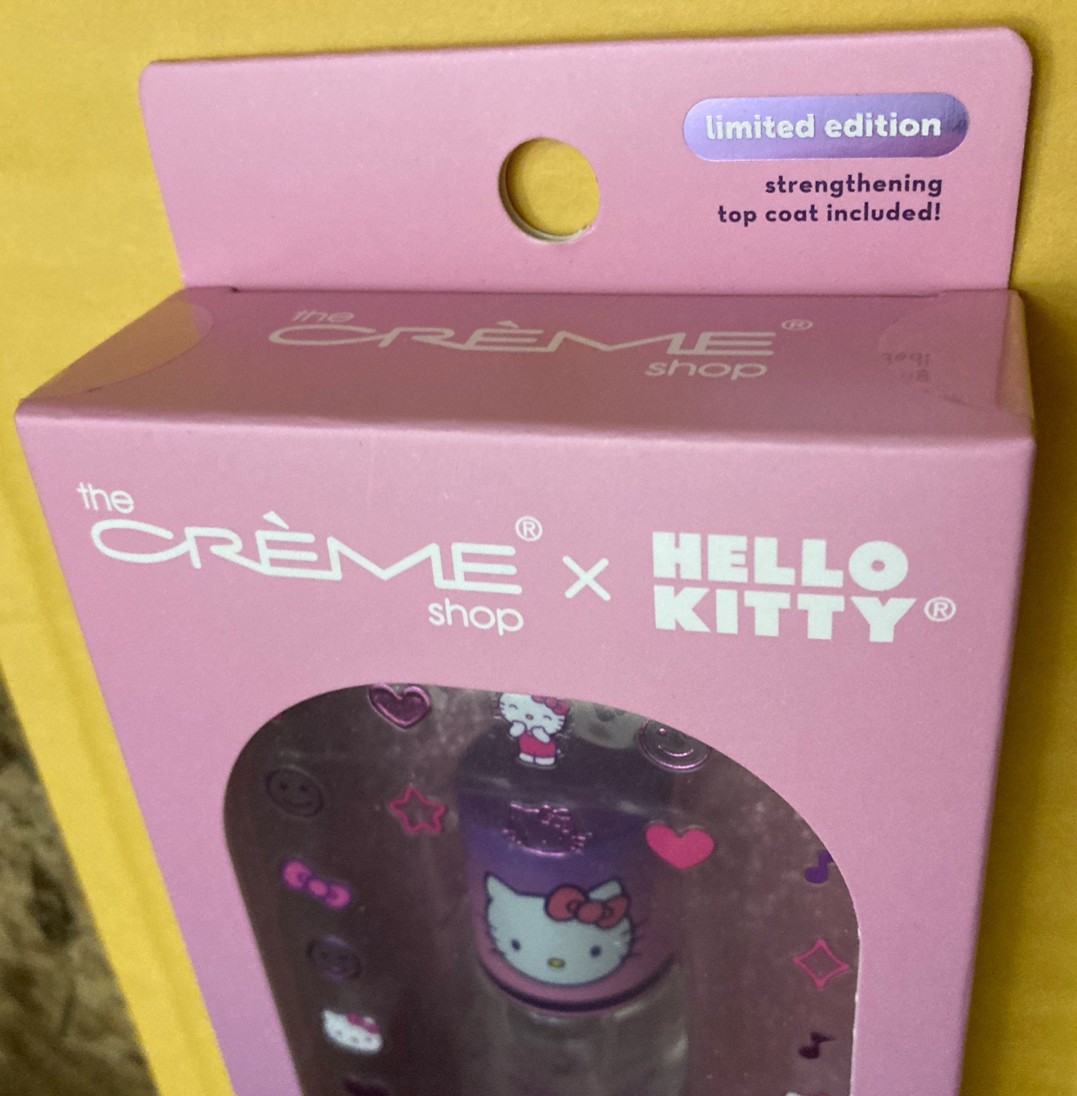 The Crème Shop X Sanrio Hello Kitty 50 Nail Decals & Clear Polish salon nai