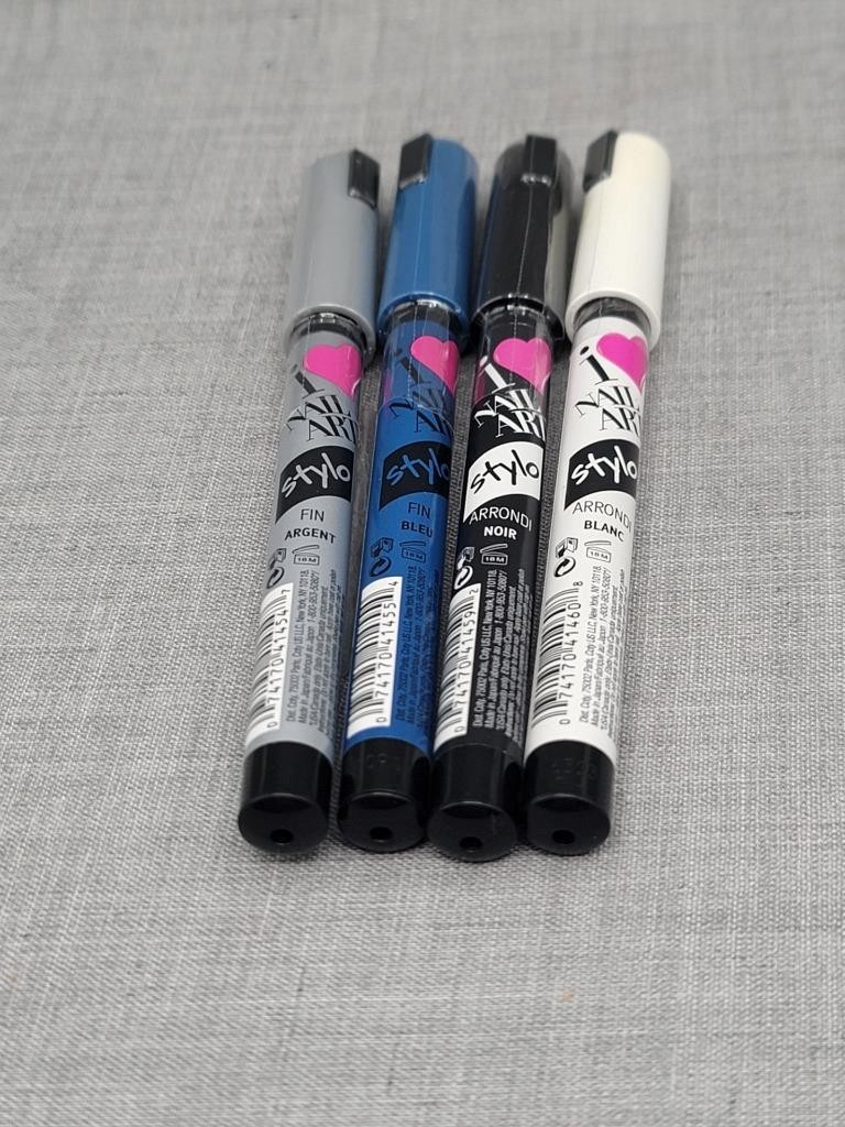 Sally Hansen Nail Art Pens 4 pack Round White & Black, Fine Silver & Blue
