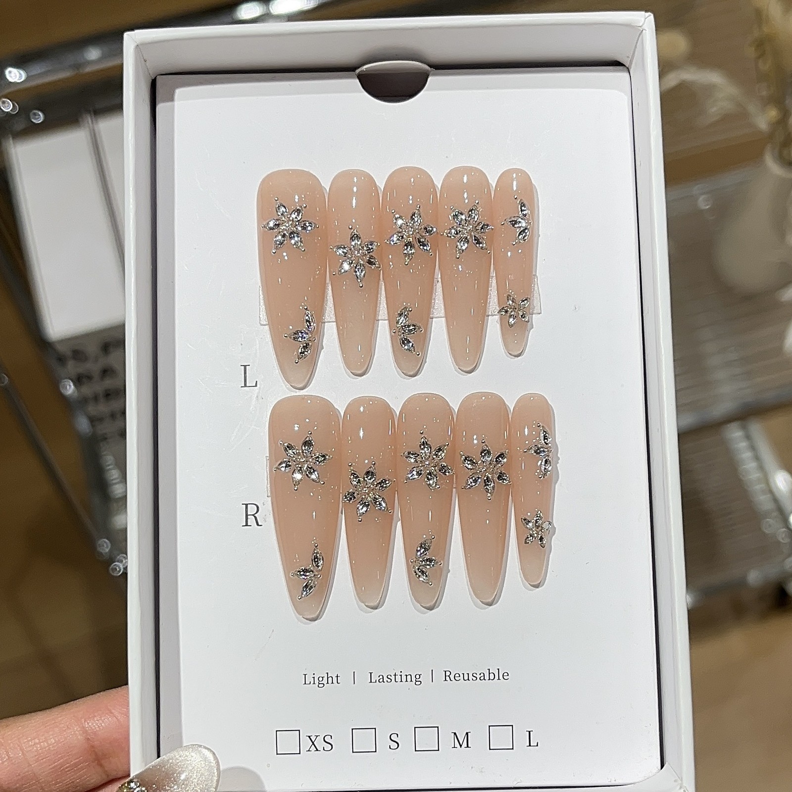 10Pcs Handmade Nude Pink Nails Snow Zircon Steel Bead Elegant Daily Wear