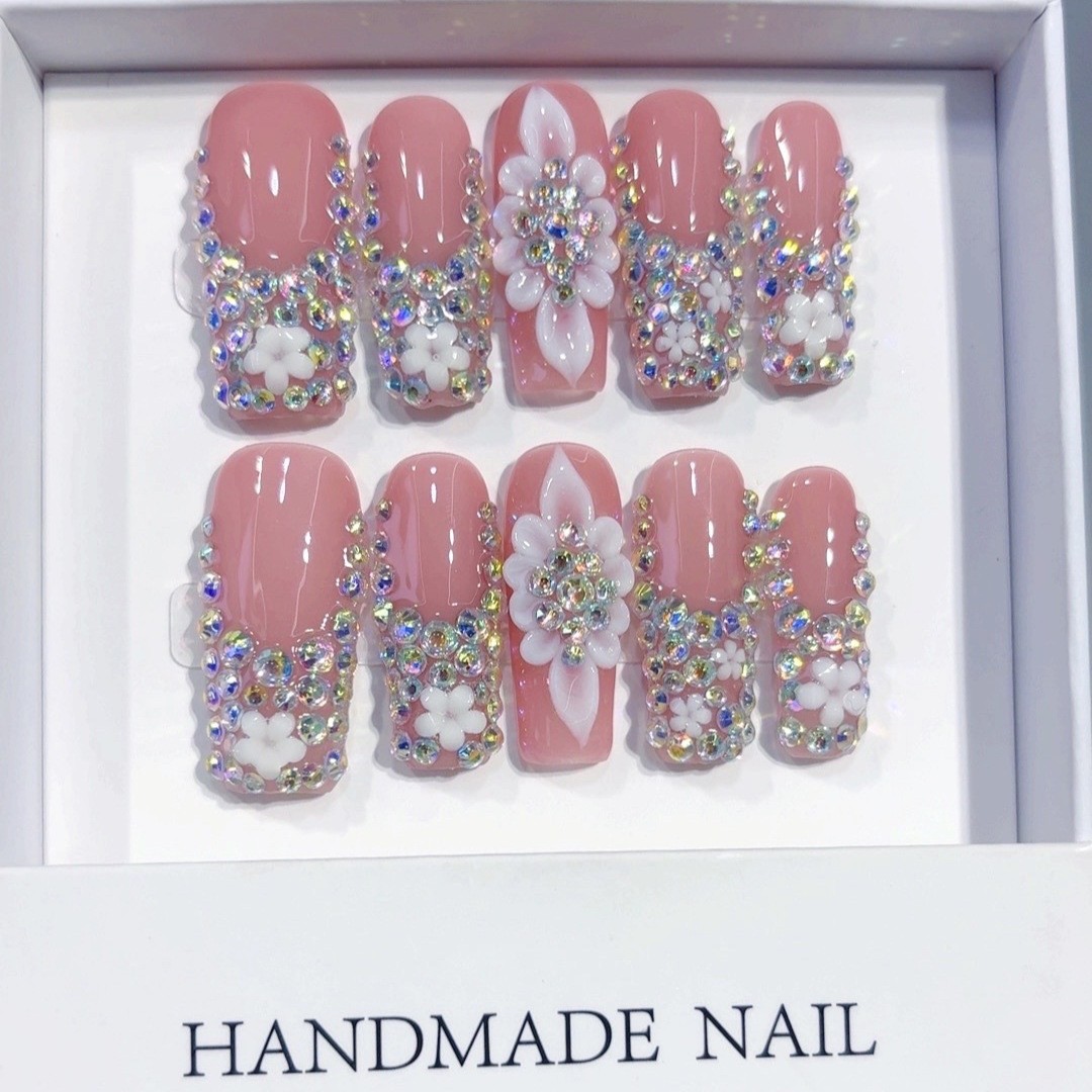 10Pcs Handmade Rhinestone 3D Carved Press On Nails Party Daily Nails