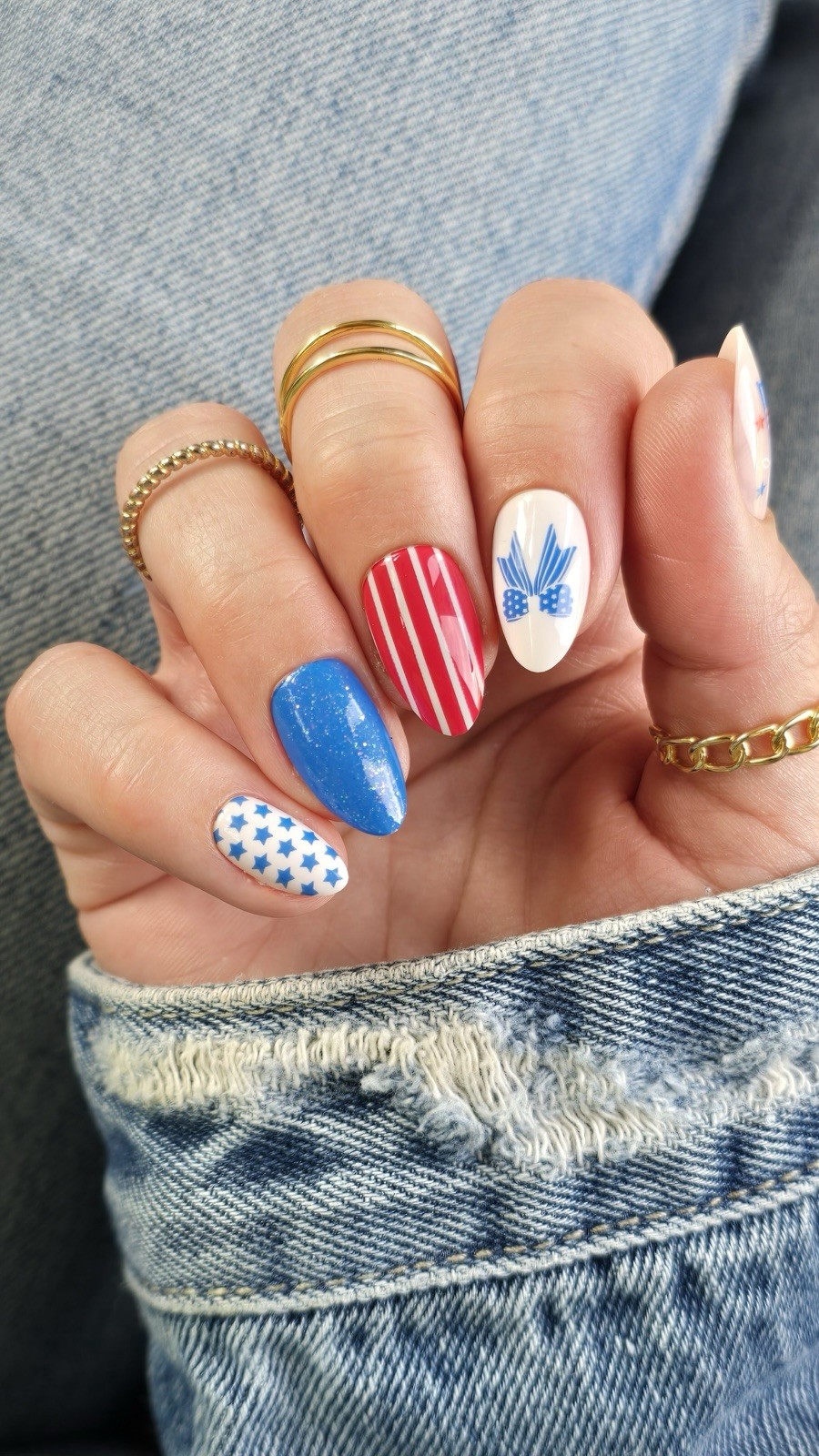 Red Aspen Press On Nails~ Ash Medium Almond Glitter Design NWT July 4th