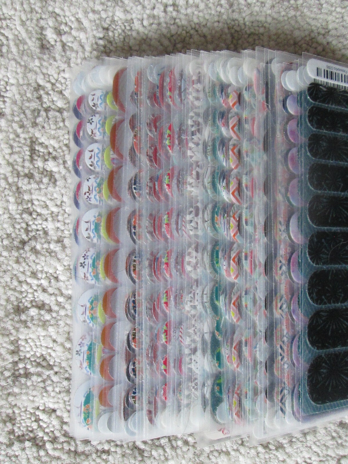 Jamberry Huge Nail 112 Half Sheets/ 10 Full Size/ Petite Juniors/ Tools/Partials