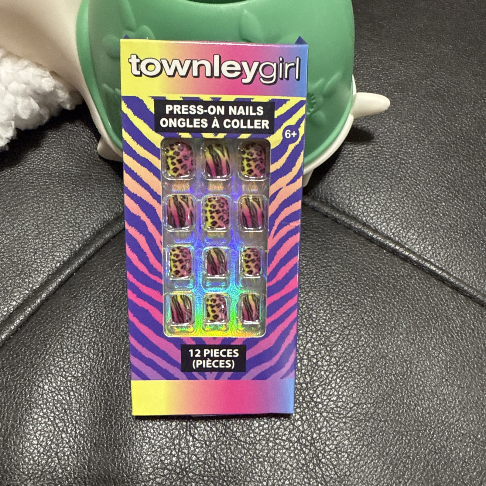 Colorful Leopard Set Of 12 Press-On Nails By Townley Girls Ages 6+ NEW – SEALED