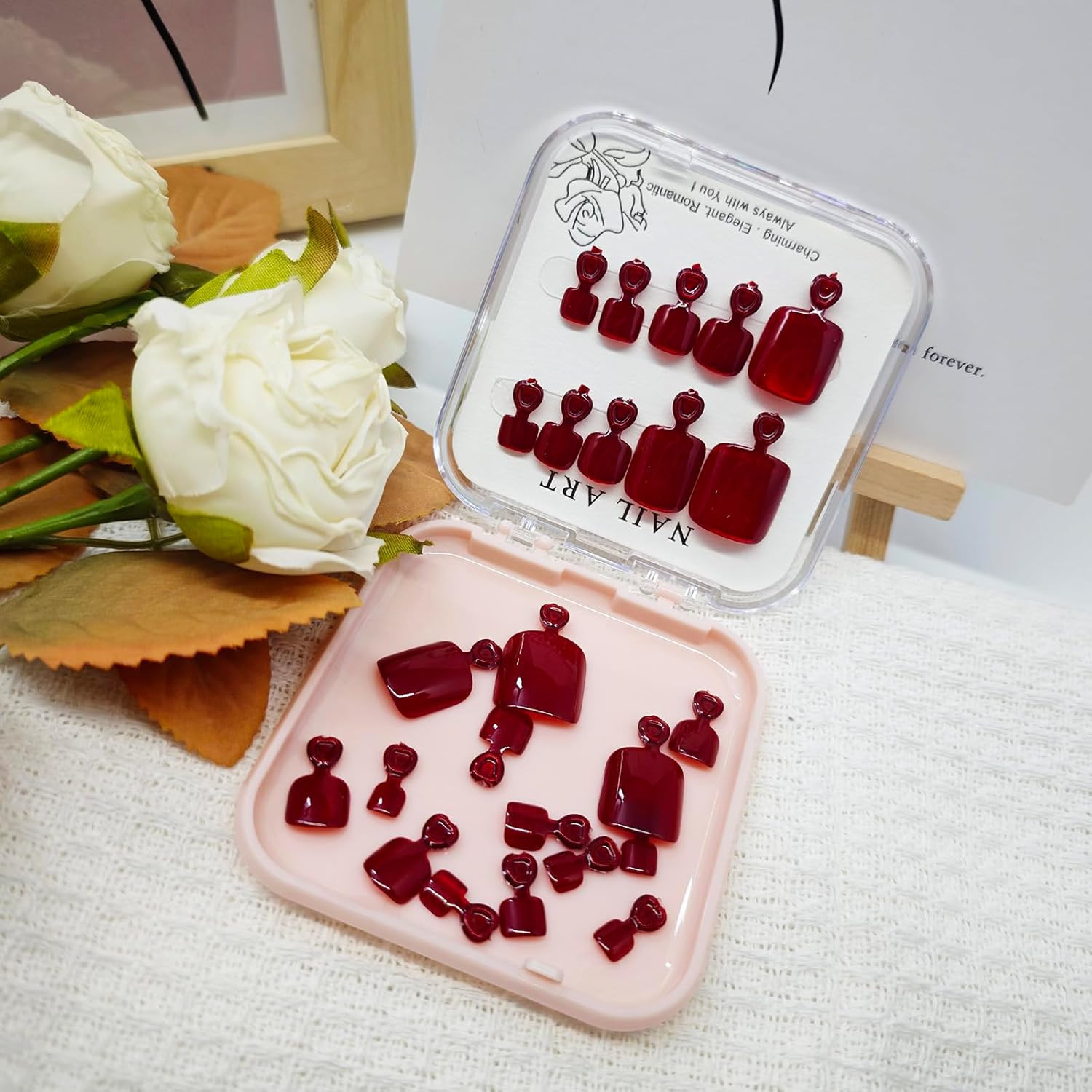 Glossy Red Press-On Toenails – Short Square with Gradient Design – 24 Pcs