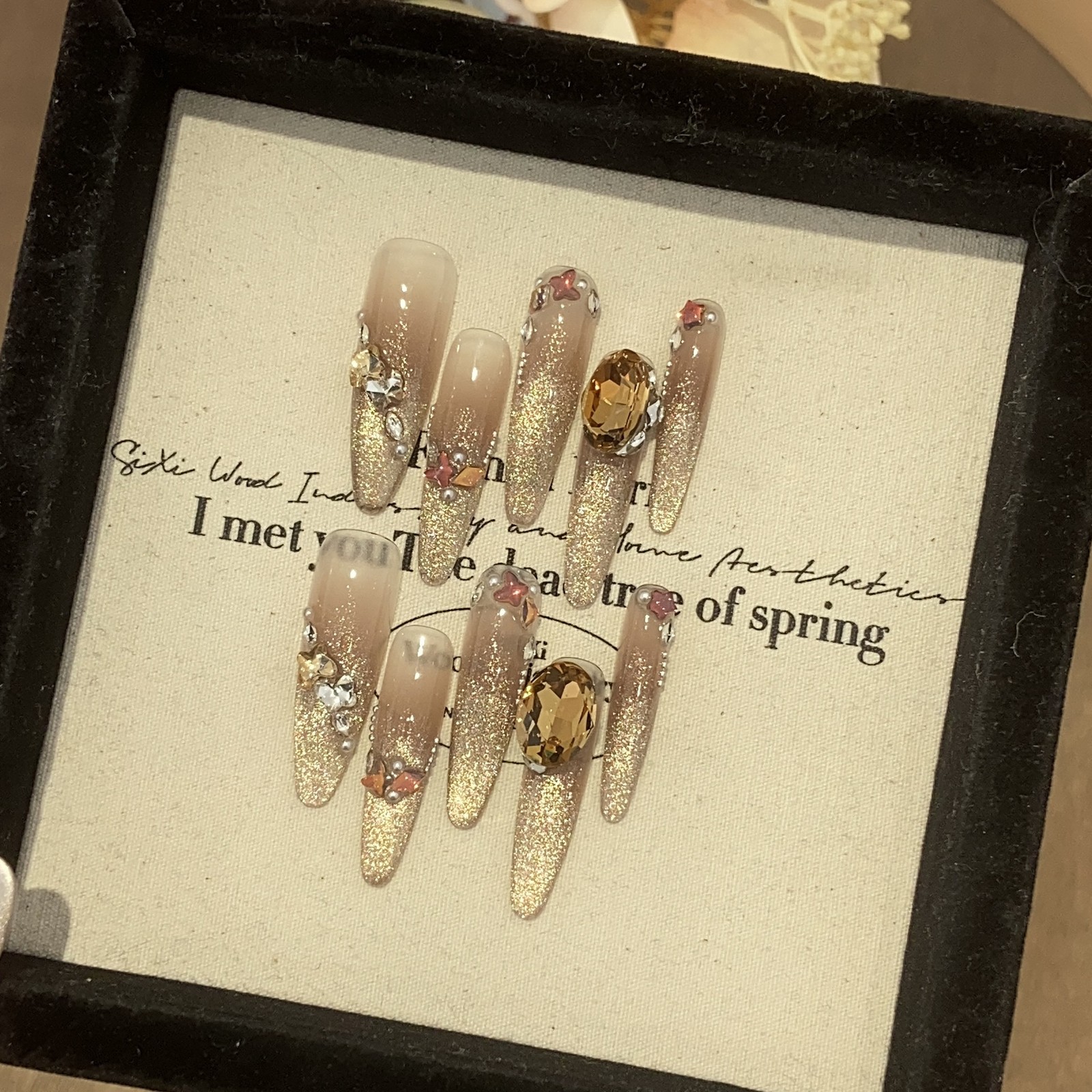 10Pcs Handmade Brown Gradient Long Pointed Nails Rhinestone Fall Style