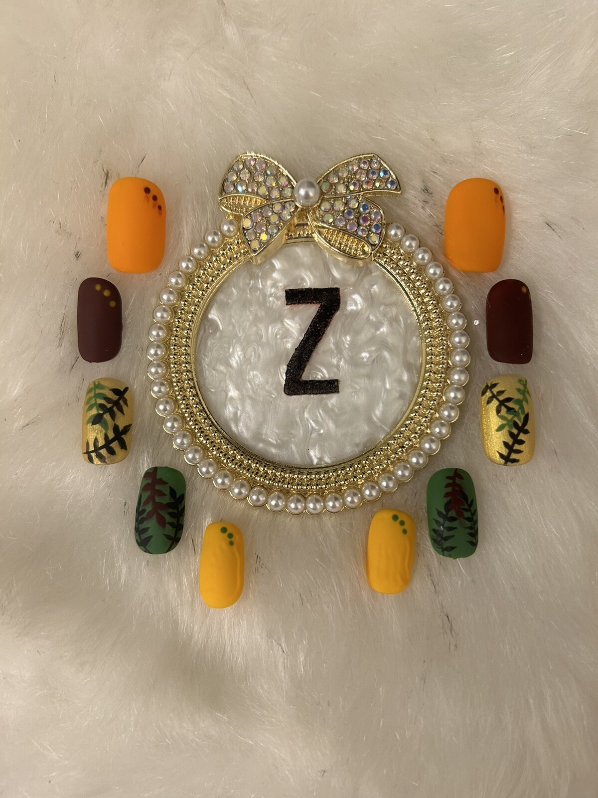 Z NAILZ! Gorgeous Set Of Handmade Fall short Squoval Press On Nails
