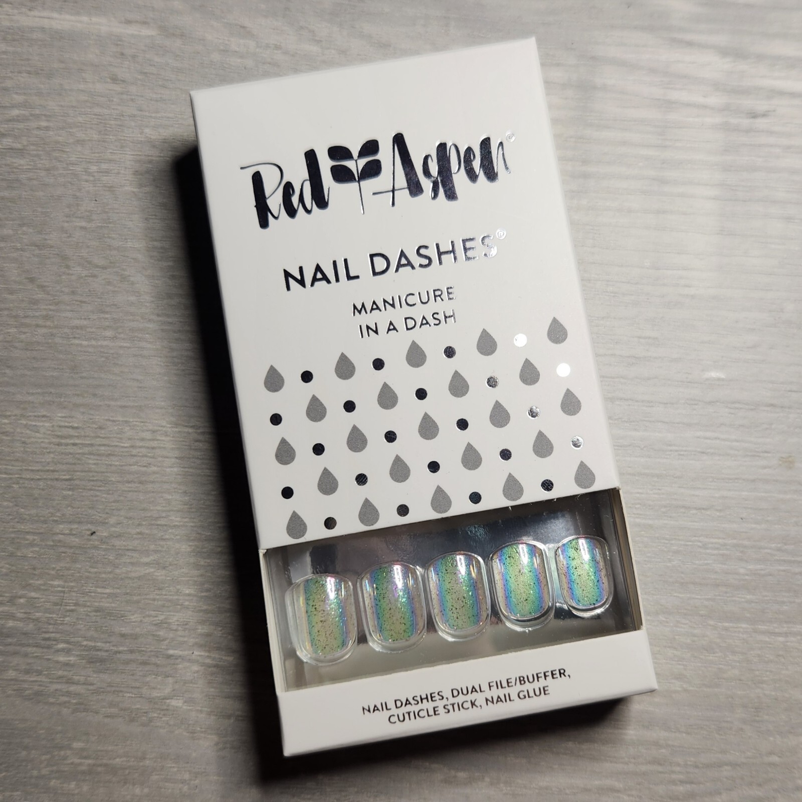 Press On Nails Scent of Rain Fall Holiday Halloween Winter Dashes Red Aspen