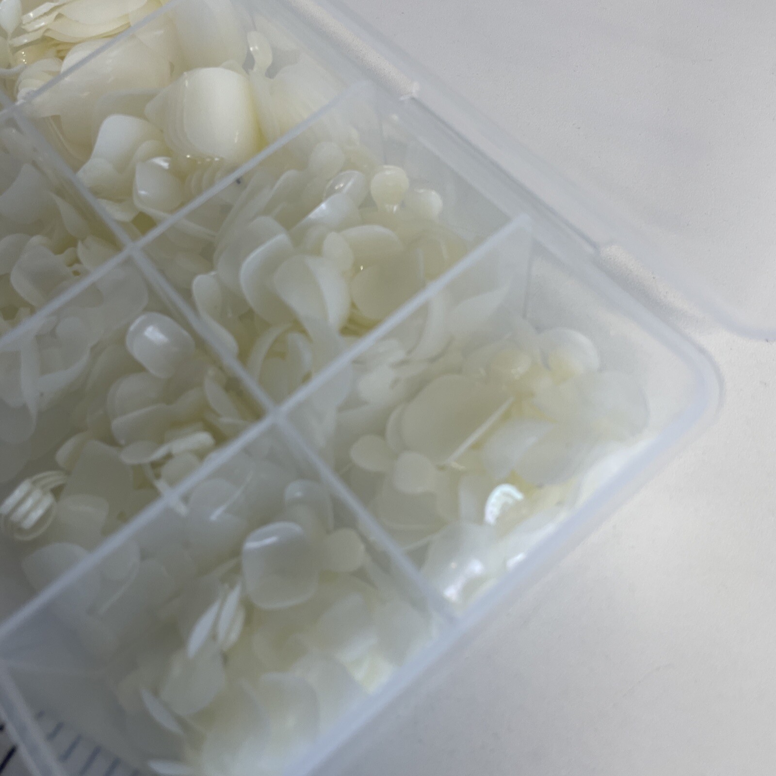 VCEDAS Nail Tips 10 Sizes with carrying case (Unknown count-mixed Up)