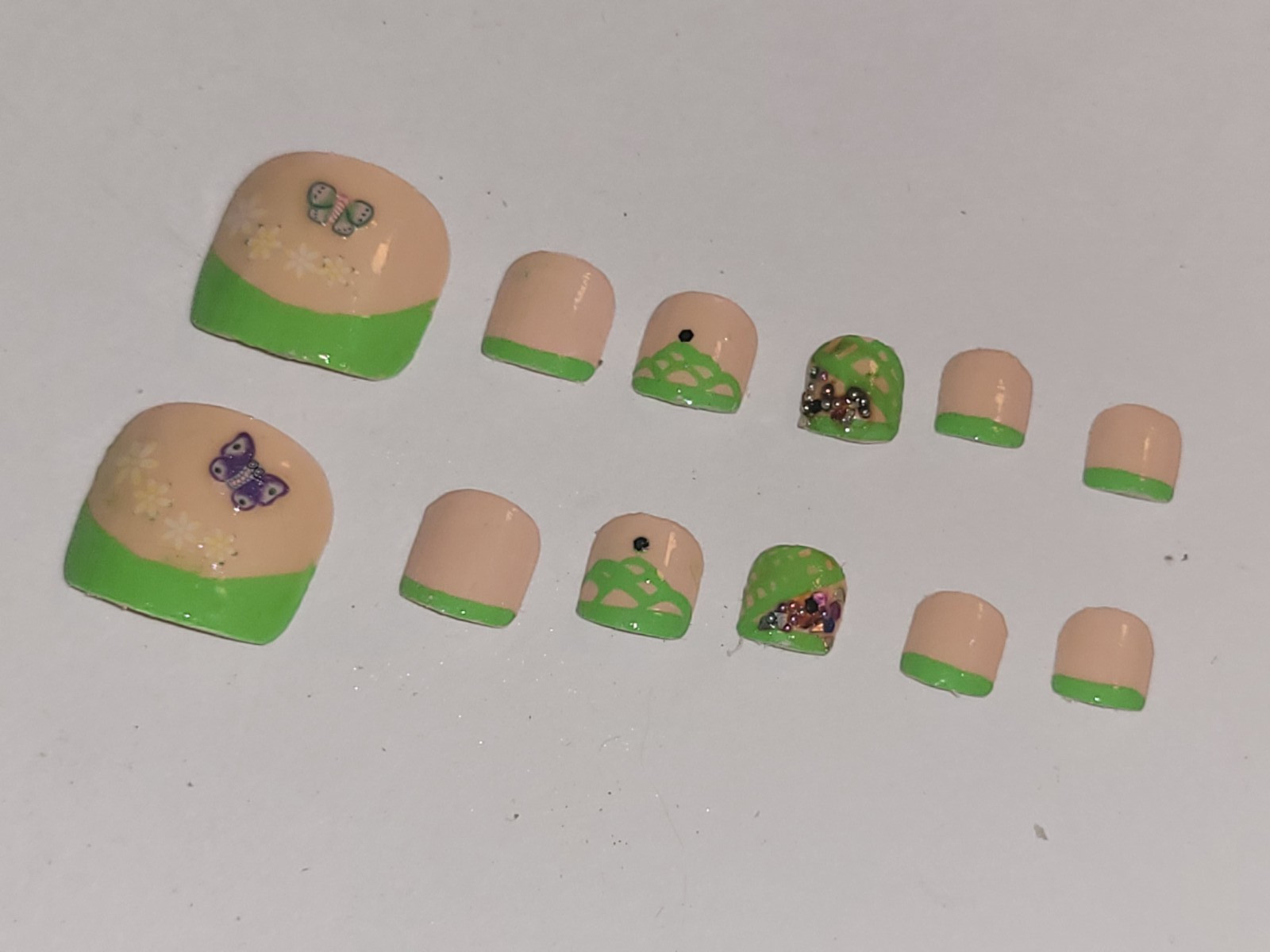 Kawaii Press-On nails Toe Finger| Green French Size Small