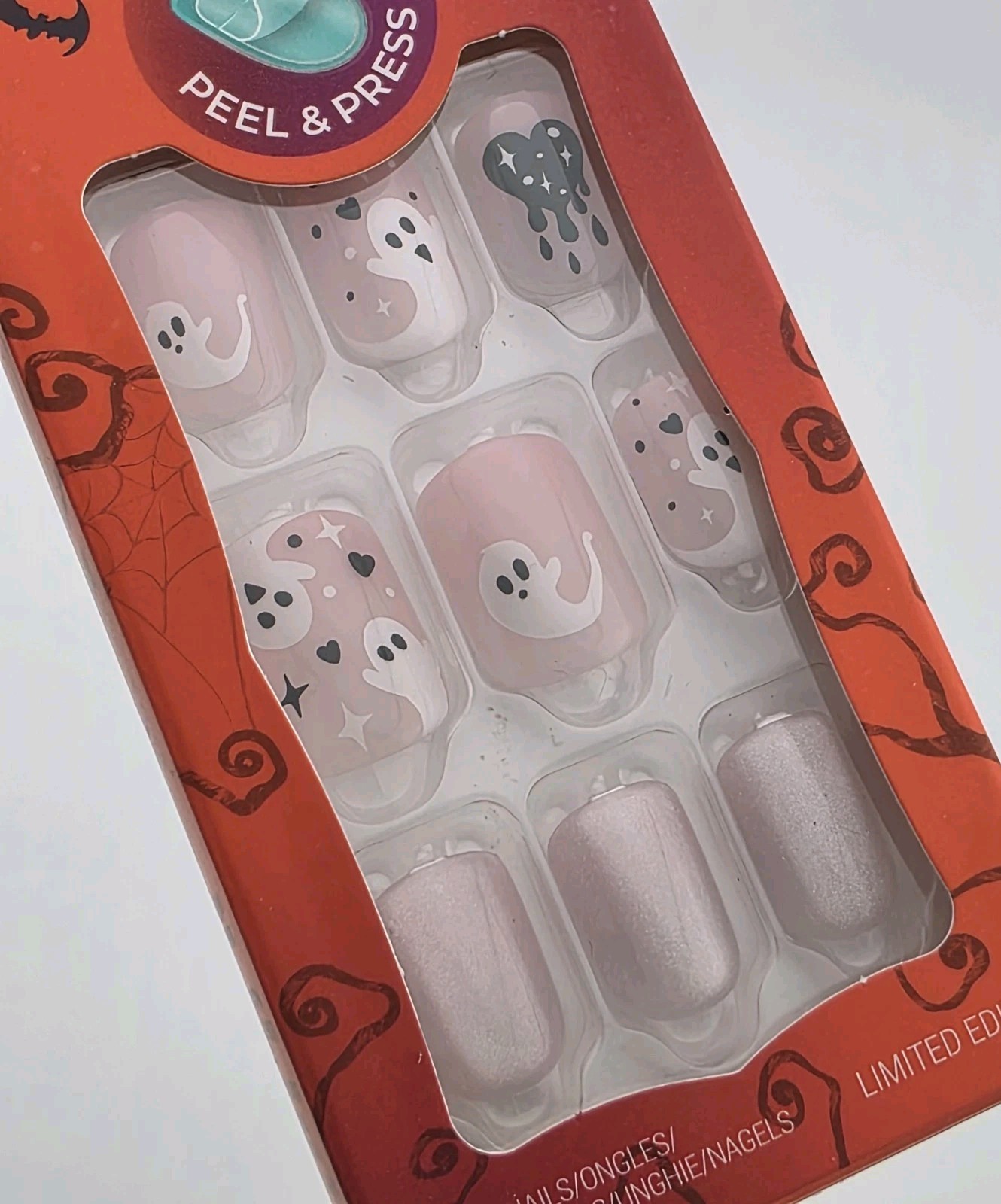 Impress No Glue Mani Pink Cheeky Ghosts Dripping Heart Glow In Dark Short 30ct