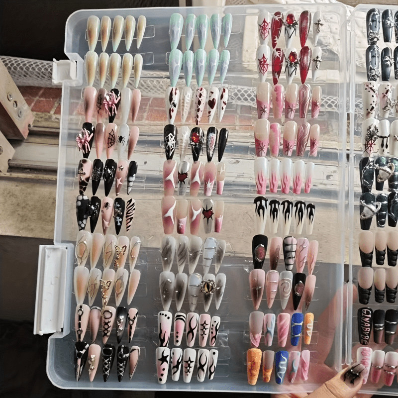 240 Pcs of Nail Art Random Combination -fashionable Mixed Random Patterns, Nails