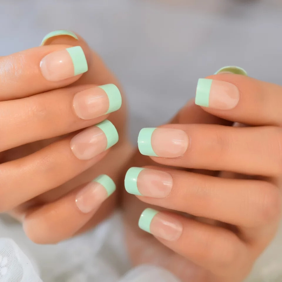 24 Short Press on nails kit w glue Mint green french tip nude