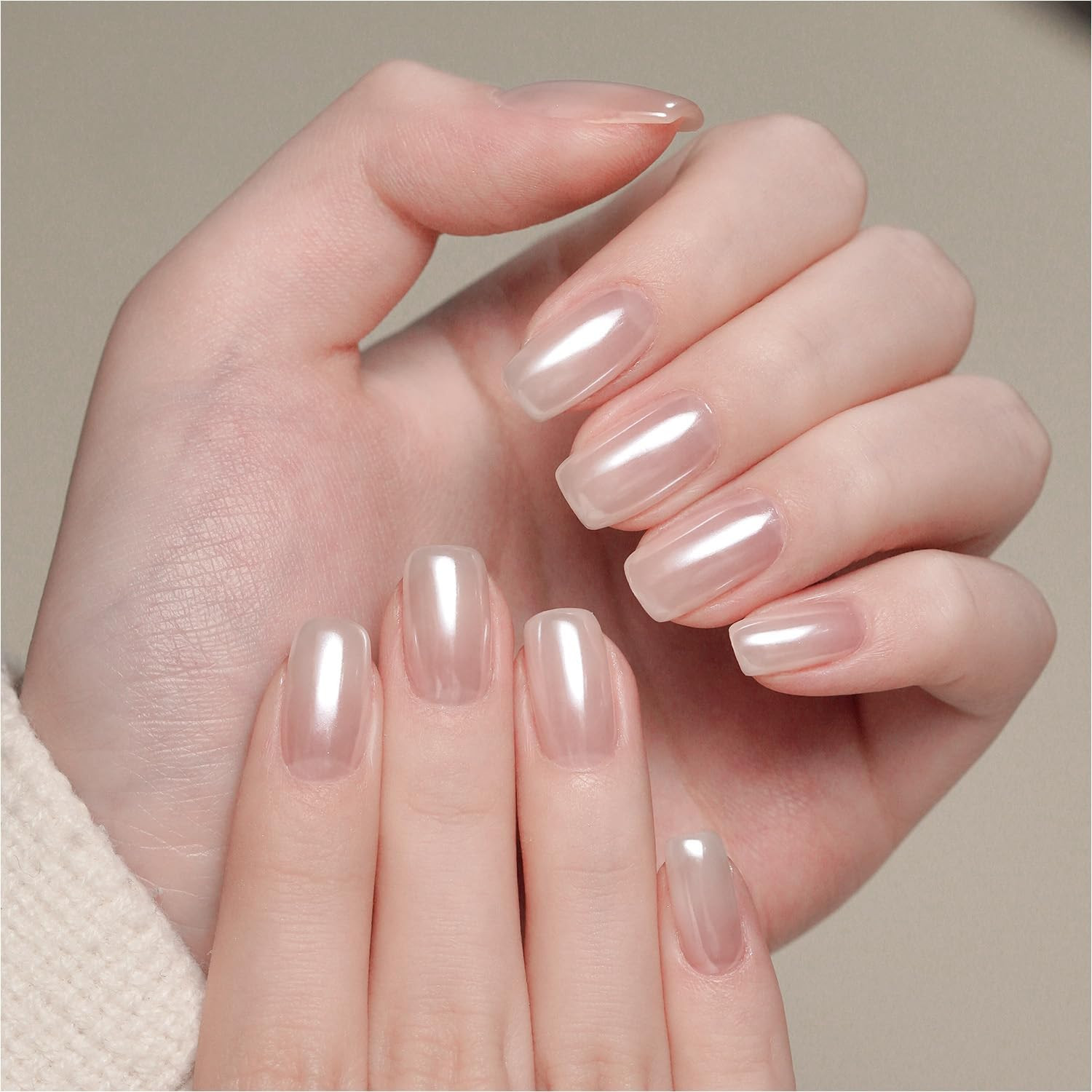 White Pearl Chrome Nail Powder, Mirror Effect Shimmer Glitter Pigment Mermaid Au