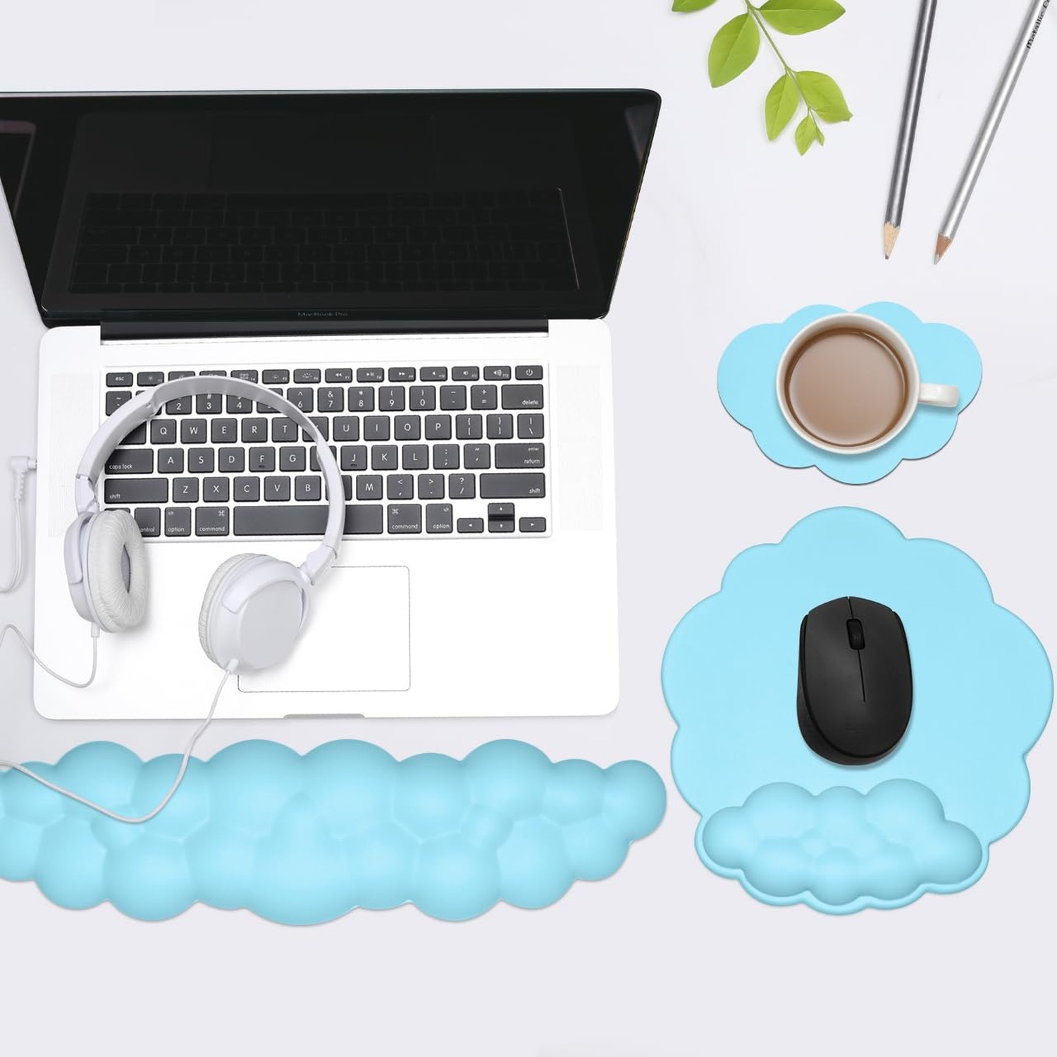 JIKIOU Cloud Mouse Pad Wrist Support, Upgrade Enlarge Leather Mouse Pads Keyb…