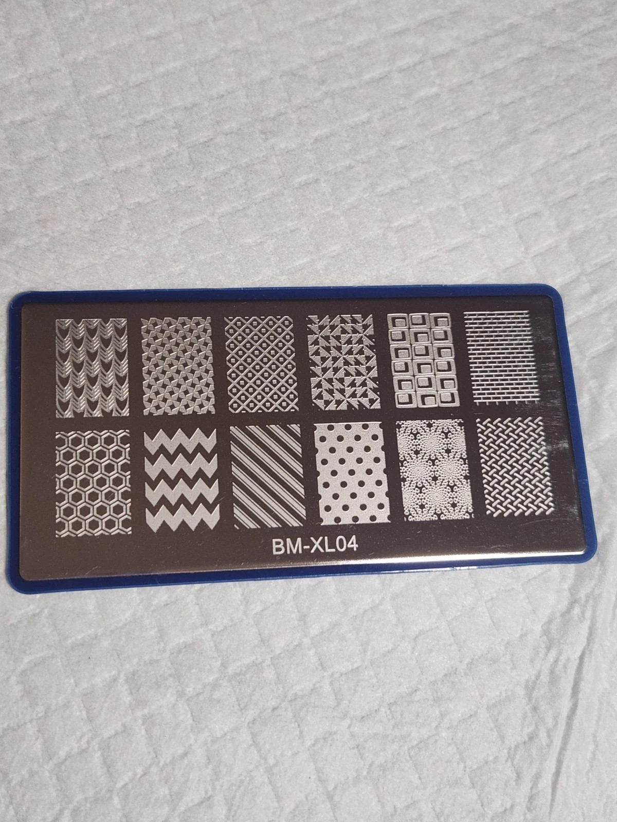 Bundle Monster BM-XL04 Nail Stamping Plate Abstract Art Patterns