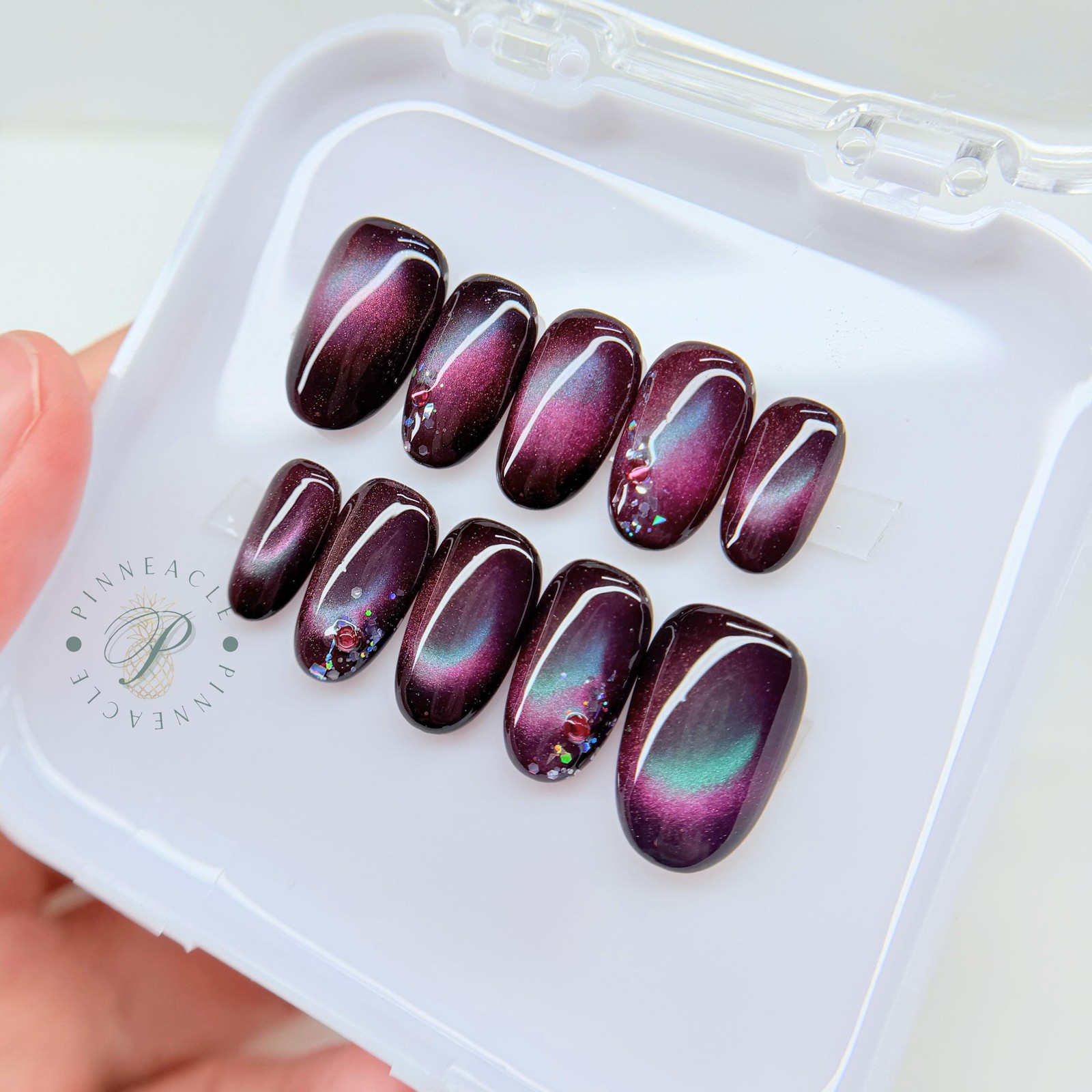 Custom Handmade Purple Green Cat Eye Glitter Rhinestone Round Press on Nails