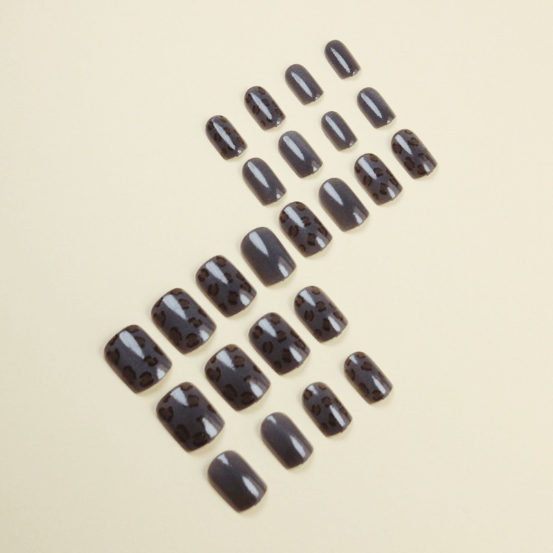 48 Pcs Leopard Black Gradient Short Square Press on Nails, Minimal Fake Nails