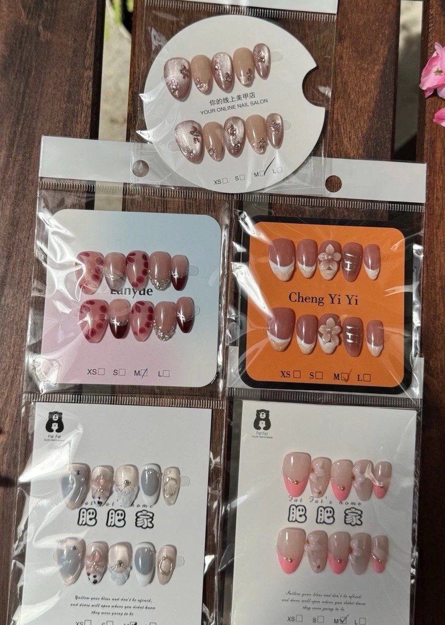 Press-on Nails Medium Size Bundle – 5 Sets of press on nails short length