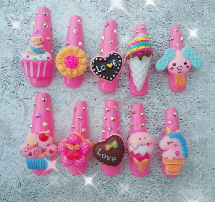 XXL -Long Pink Kawaii 3D Large Charms Junk Japanese Crystals Press on Nails