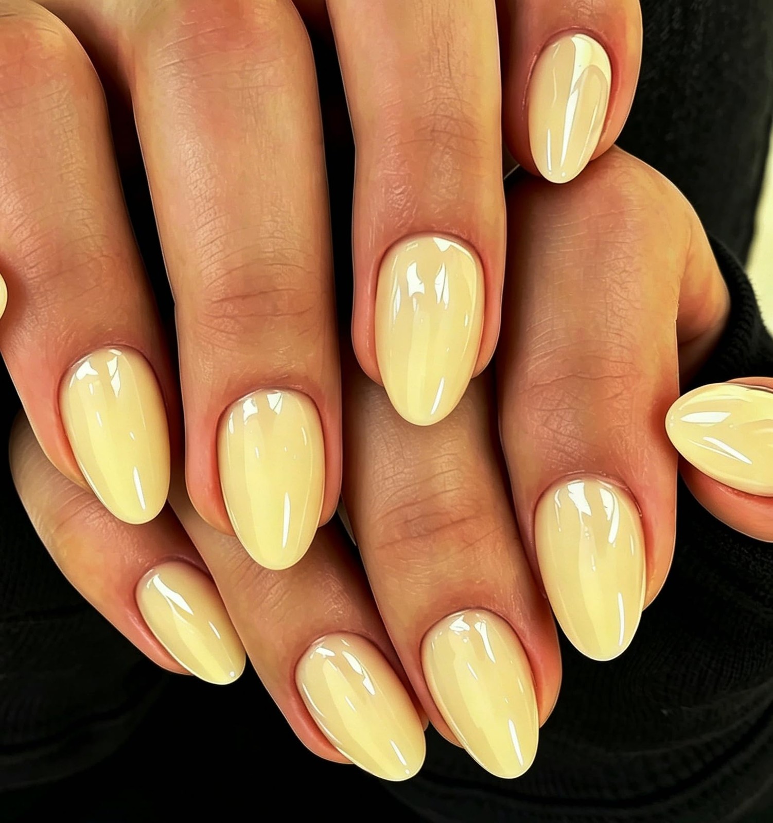 KQueenest Yellow Oval Chrome Press On Nails 32 Pcs 16 Sizes
