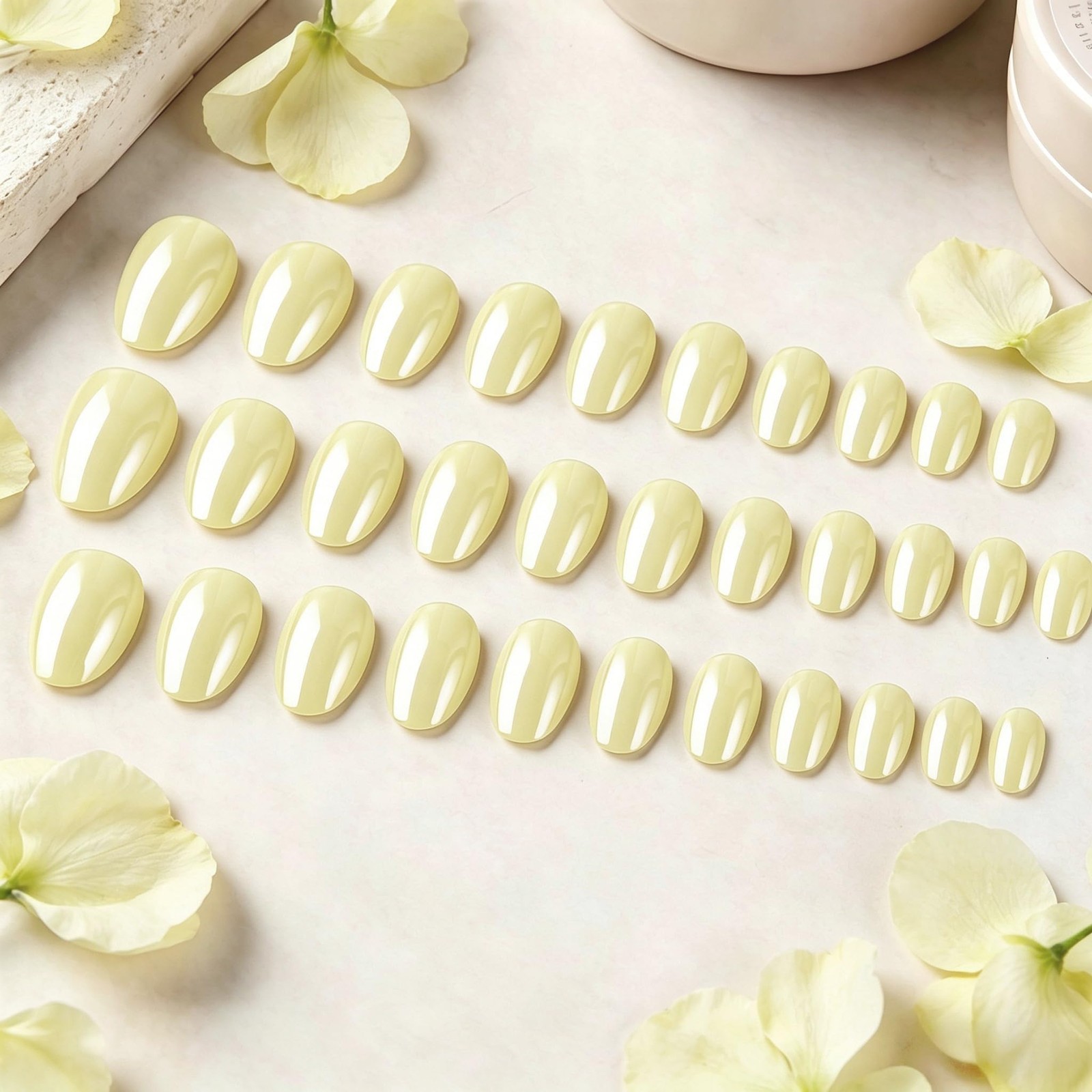 KQueenest Yellow Oval Chrome Press On Nails 32 Pcs 16 Sizes