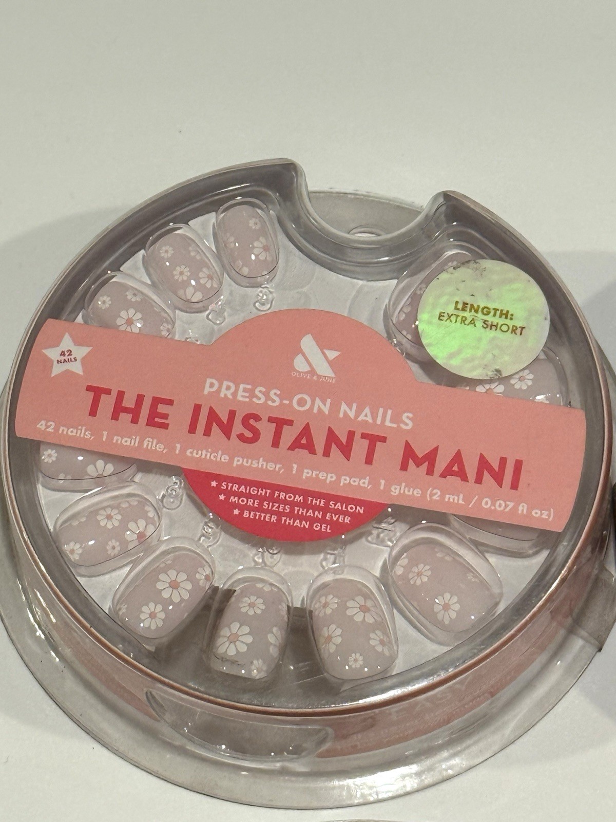 Olive & June Press-On Nails Short White Floral Chrome Neutral Bundle X4