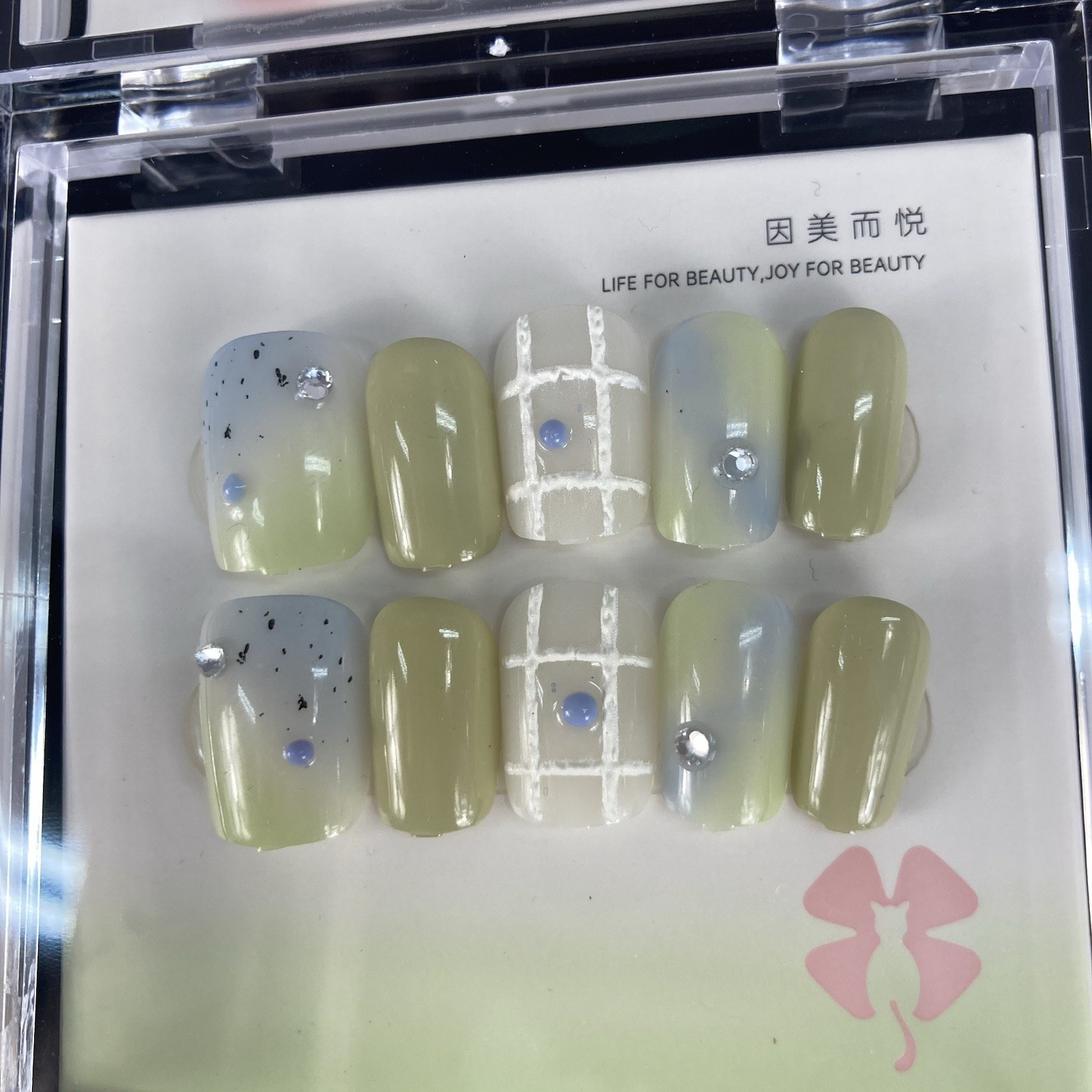 Lot of 4 Press On Nail Sets MOCYNE Heart French Ombre Neutral Glam Nails Green