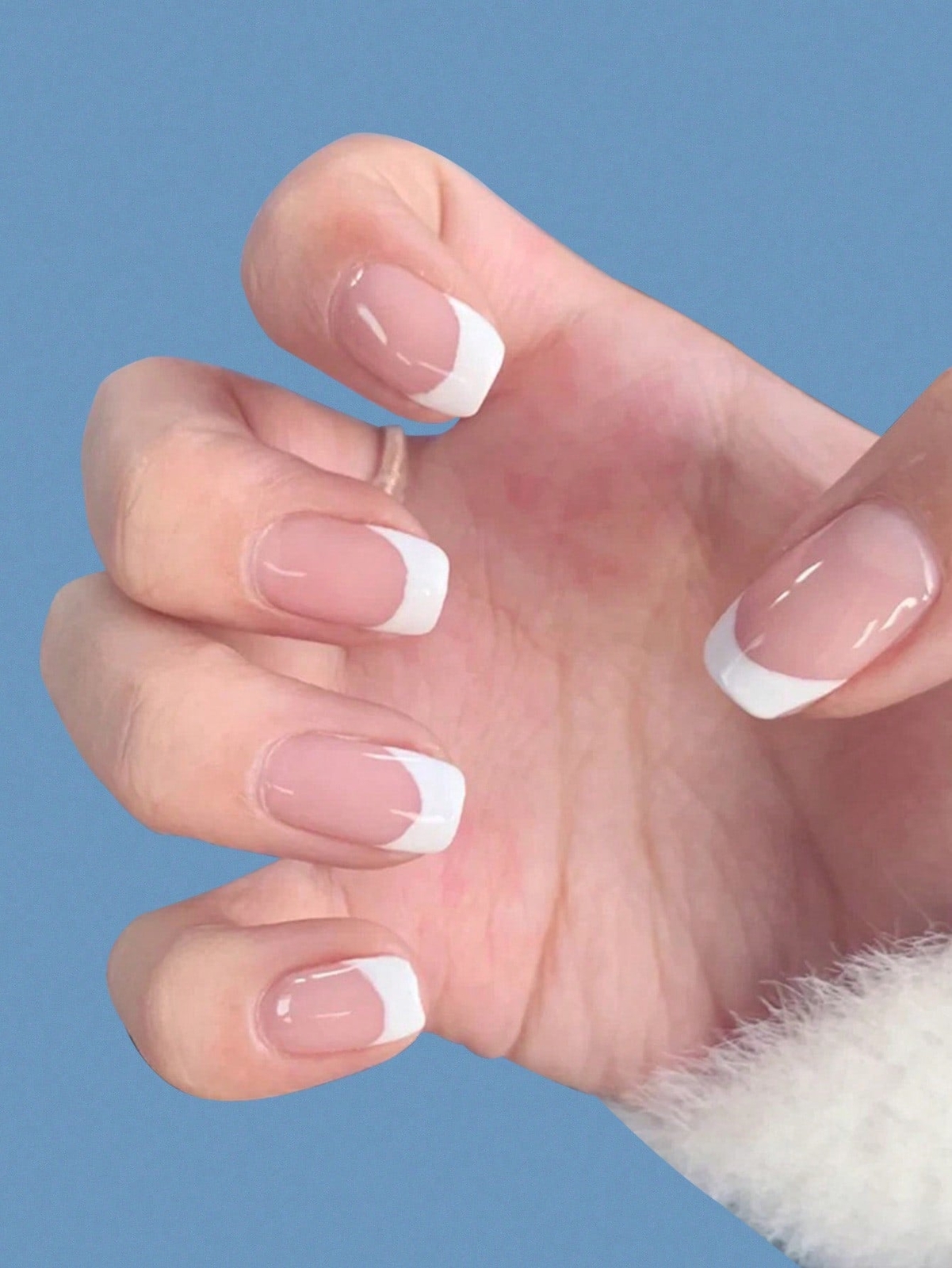 24pcs Casual Short Square French Style Fake Nail False Nails Press On Nails Glue