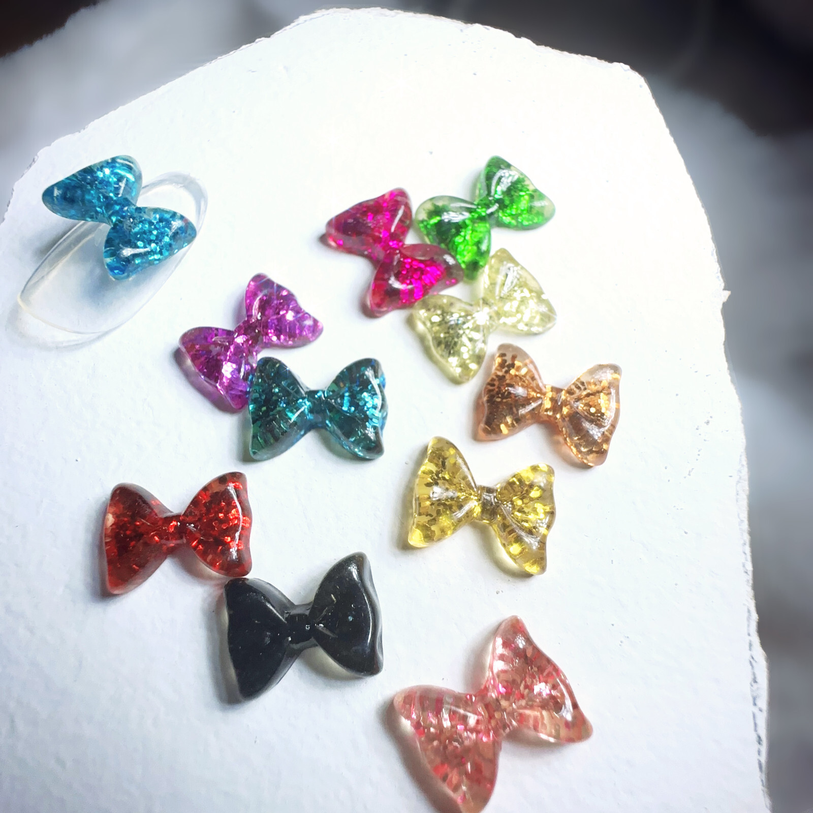 40pcs Mixed 3D Bowknot Resin Nail Art with Glitter DIY Nail Art Decoration