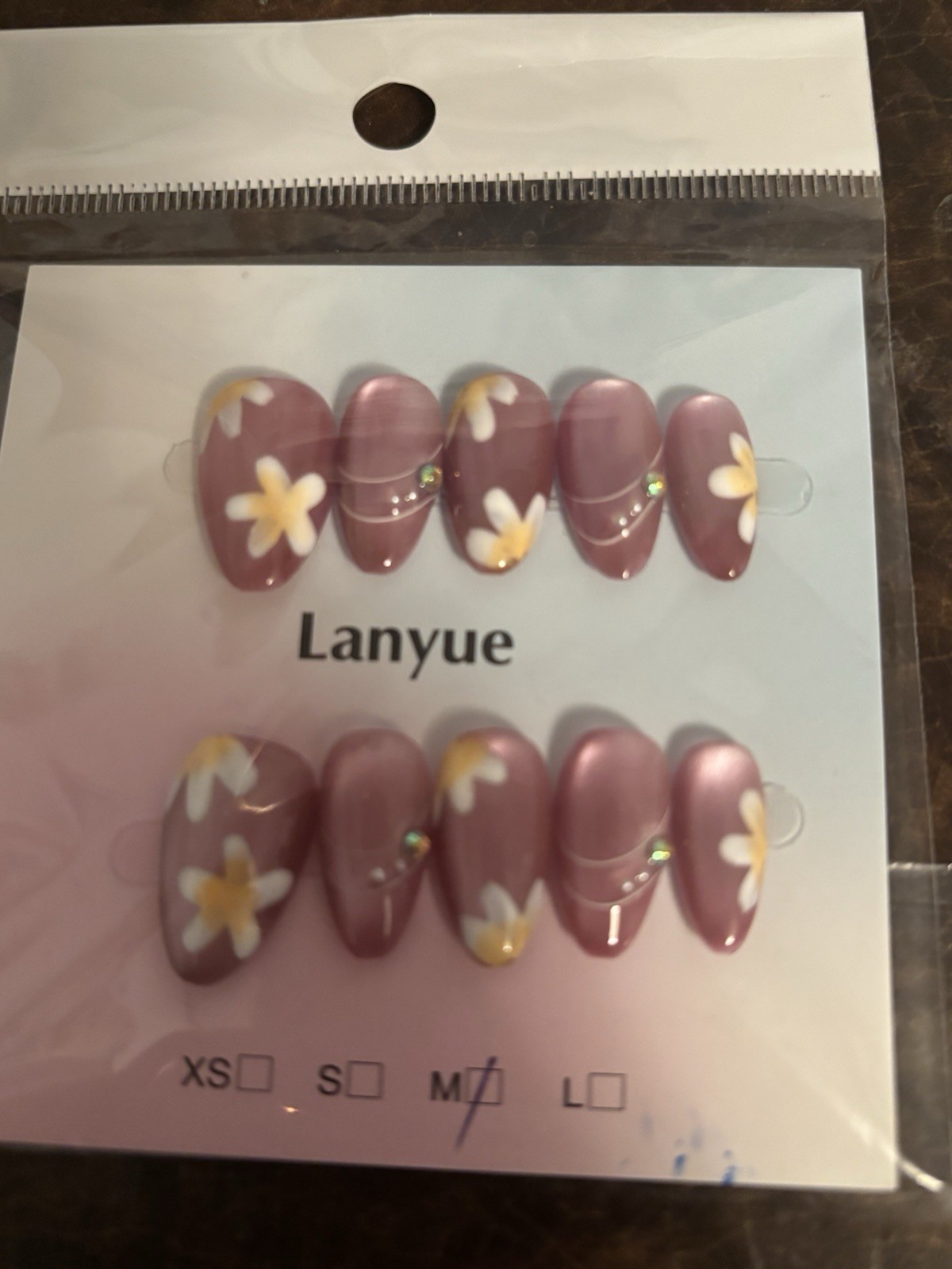 Short Homemade Almond Shaped Size Medium Press On Nails Assorted Lot