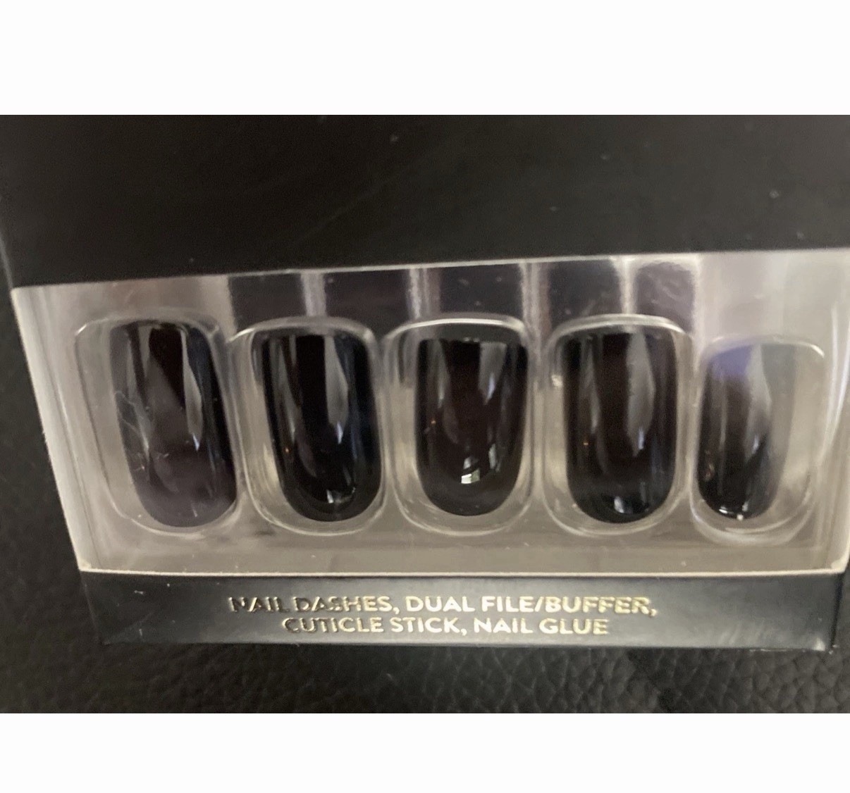 Red Aspen Press On Nail Dashes Anna’s Black Tie Affair Medium Square NIB