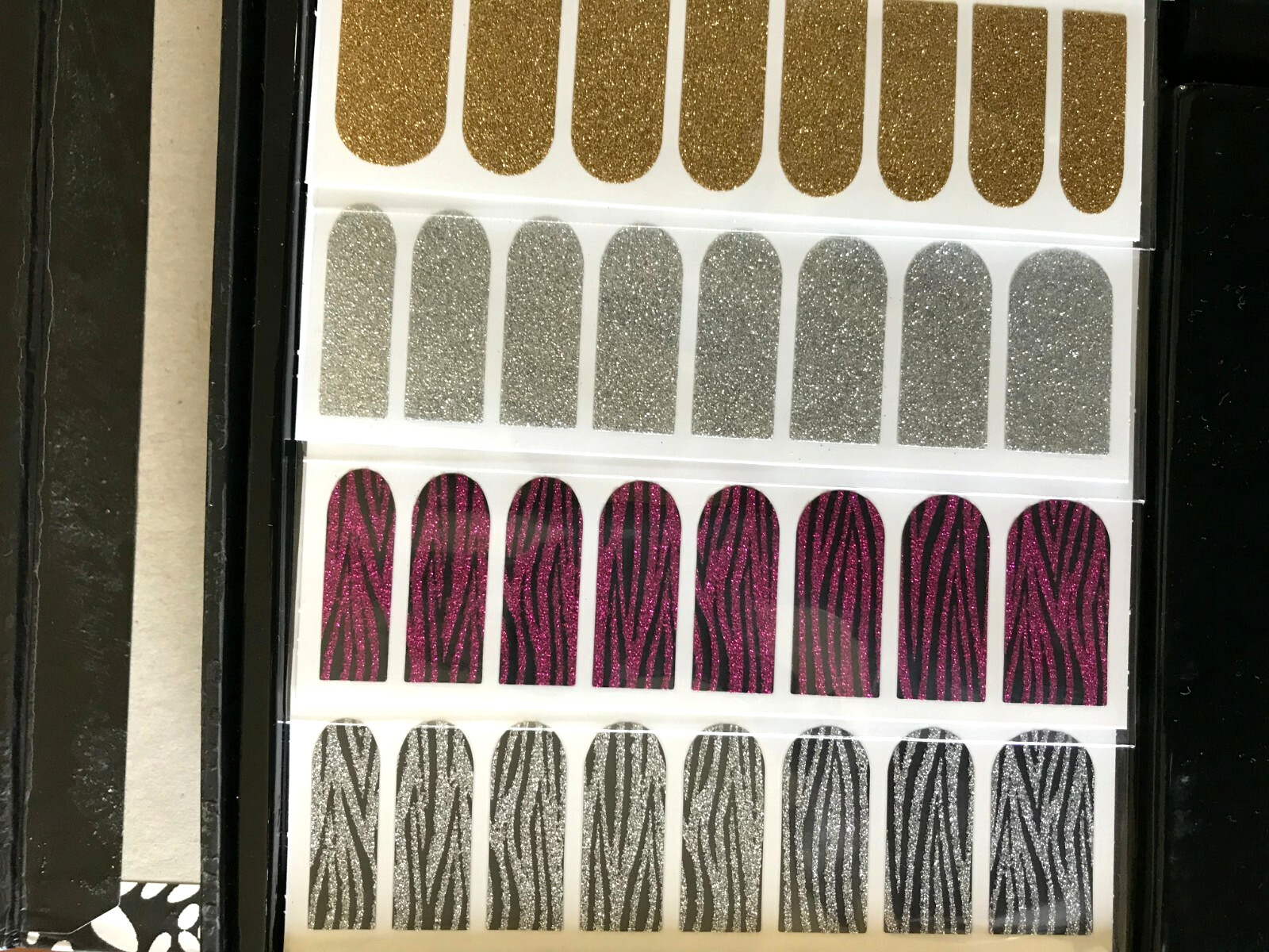 CAILYN – Printed Premium Nail Sticker – Awesome Enough for Seven Unique Styles