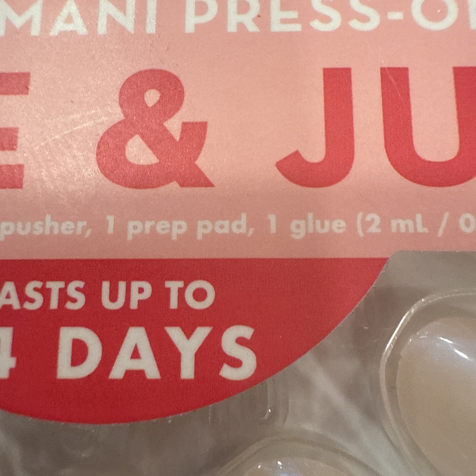 Olive & June Press-On Nails THE INSTANT MANI 42ct Medium Oval Pink Goldfish