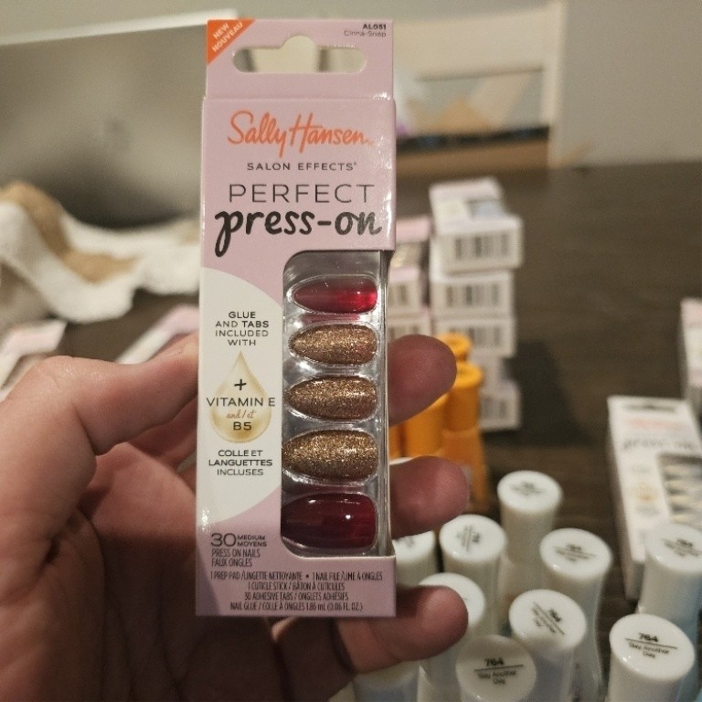 4 PACKS Sally Hansen Salon Effects Perfect Press-On Nails, Almond Cinna-Snap New