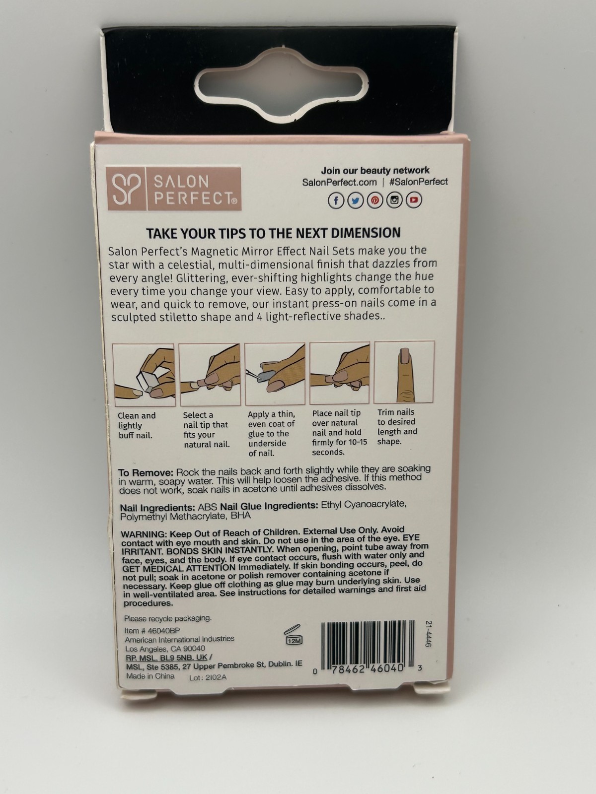 Salon Perfect Magnetic Mirror Effect Nails – 30pc Press On Set – Nude/Champagne