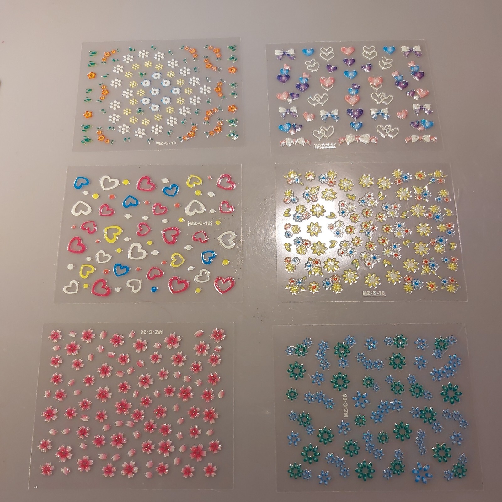6 X Small Sheets Of Colour Nail Art Stickers (Dn370) New