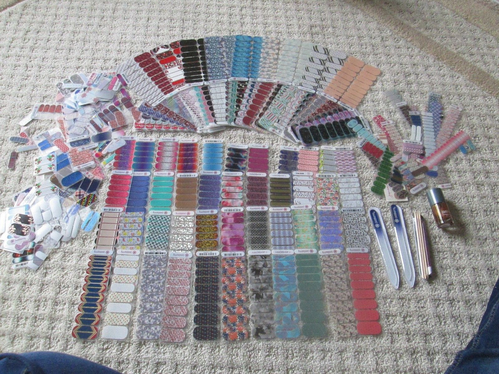 Jamberry Huge Nail 112 Half Sheets/ 10 Full Size/ Petite Juniors/ Tools/Partials