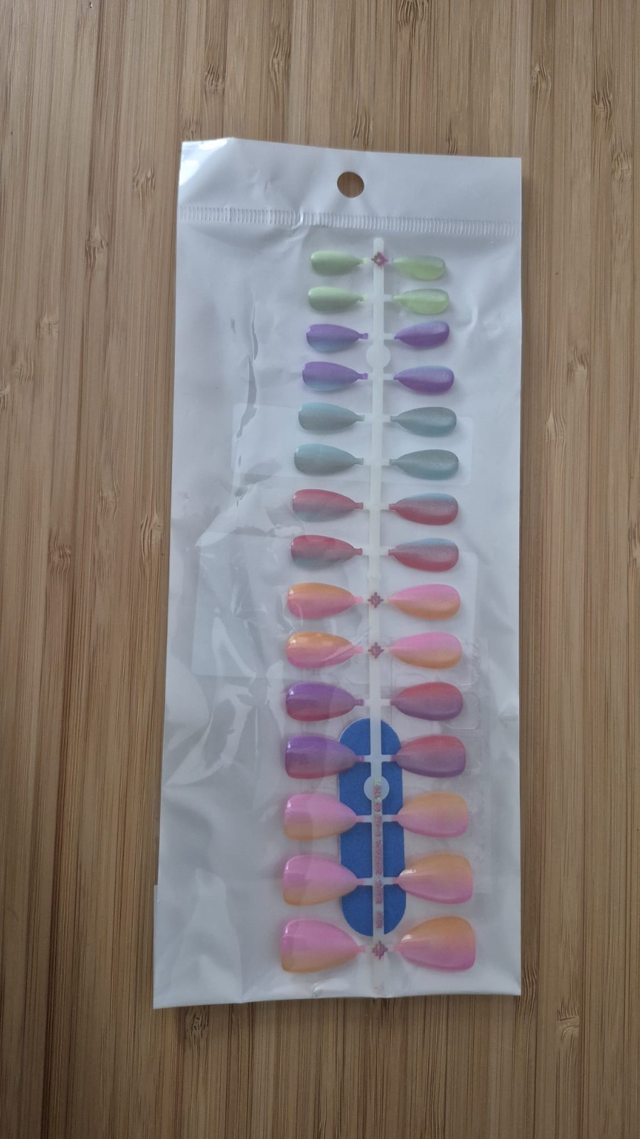 Multi-color fake nails Excellent Quality (count of 30) includes nail glue