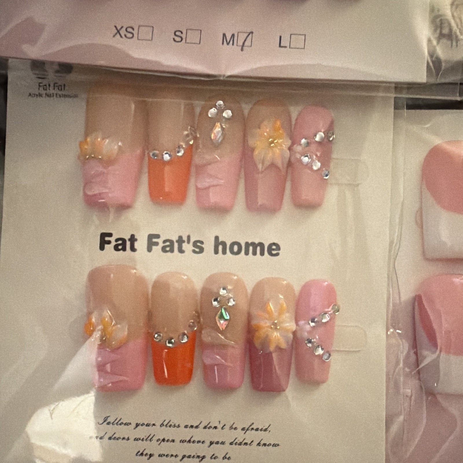 Press-On Nails Size Medium