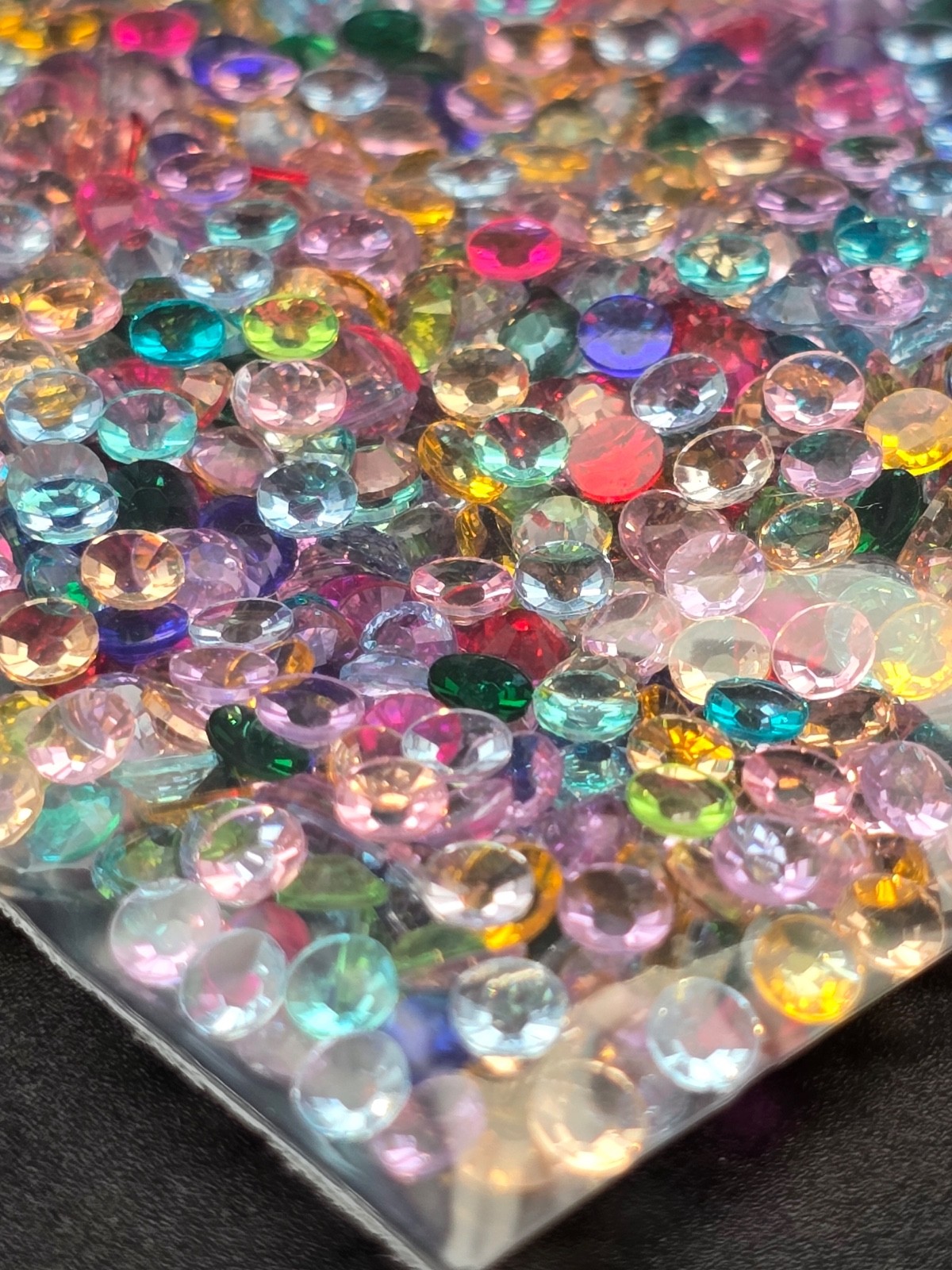 2000 x Resin 4mm Flat Back Rhinestones Phone Nail Shoe Art Craft Gems SS16 DIY