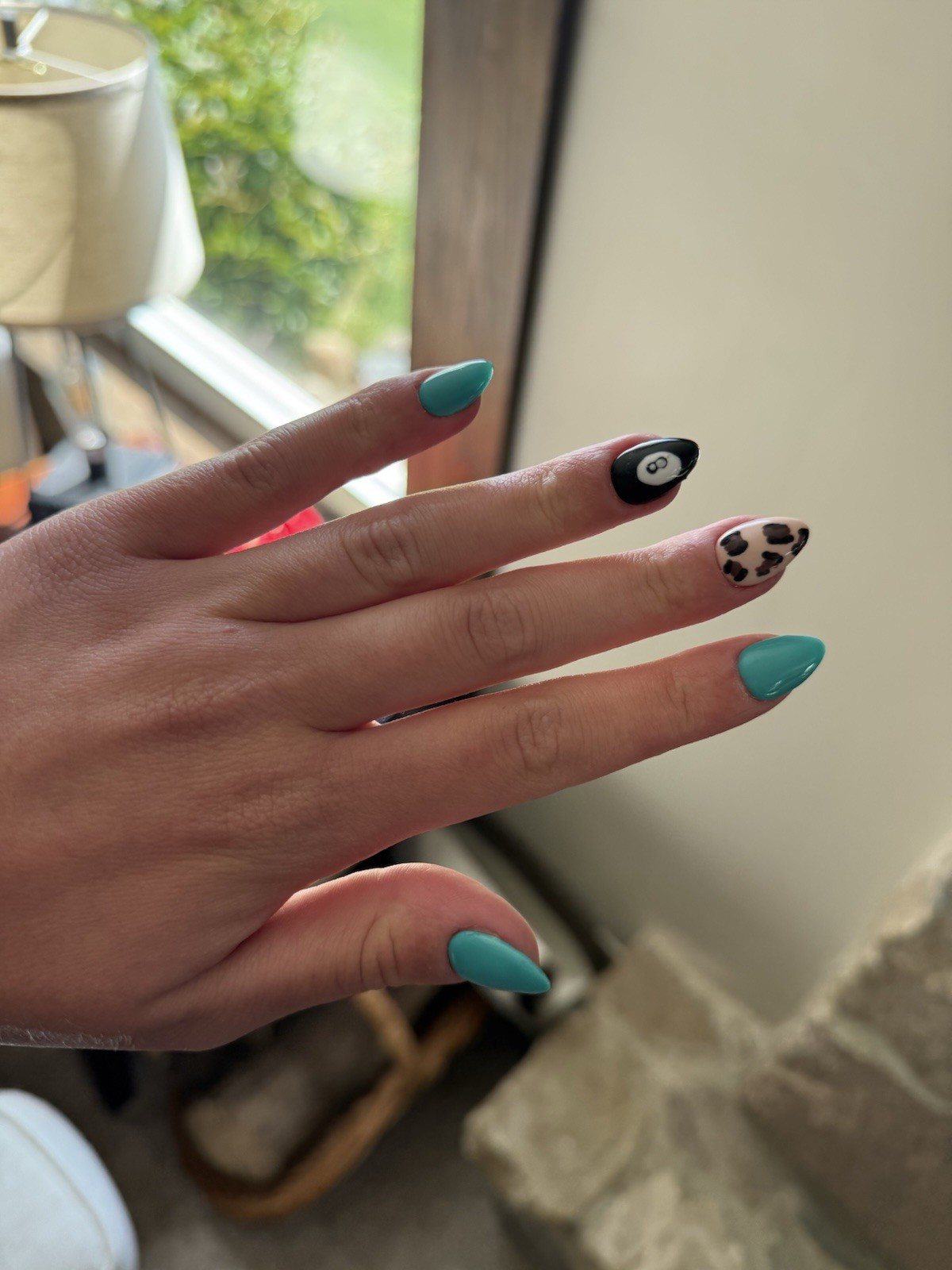 Handmade Western Style Press-on Nails Almond Shape Short length