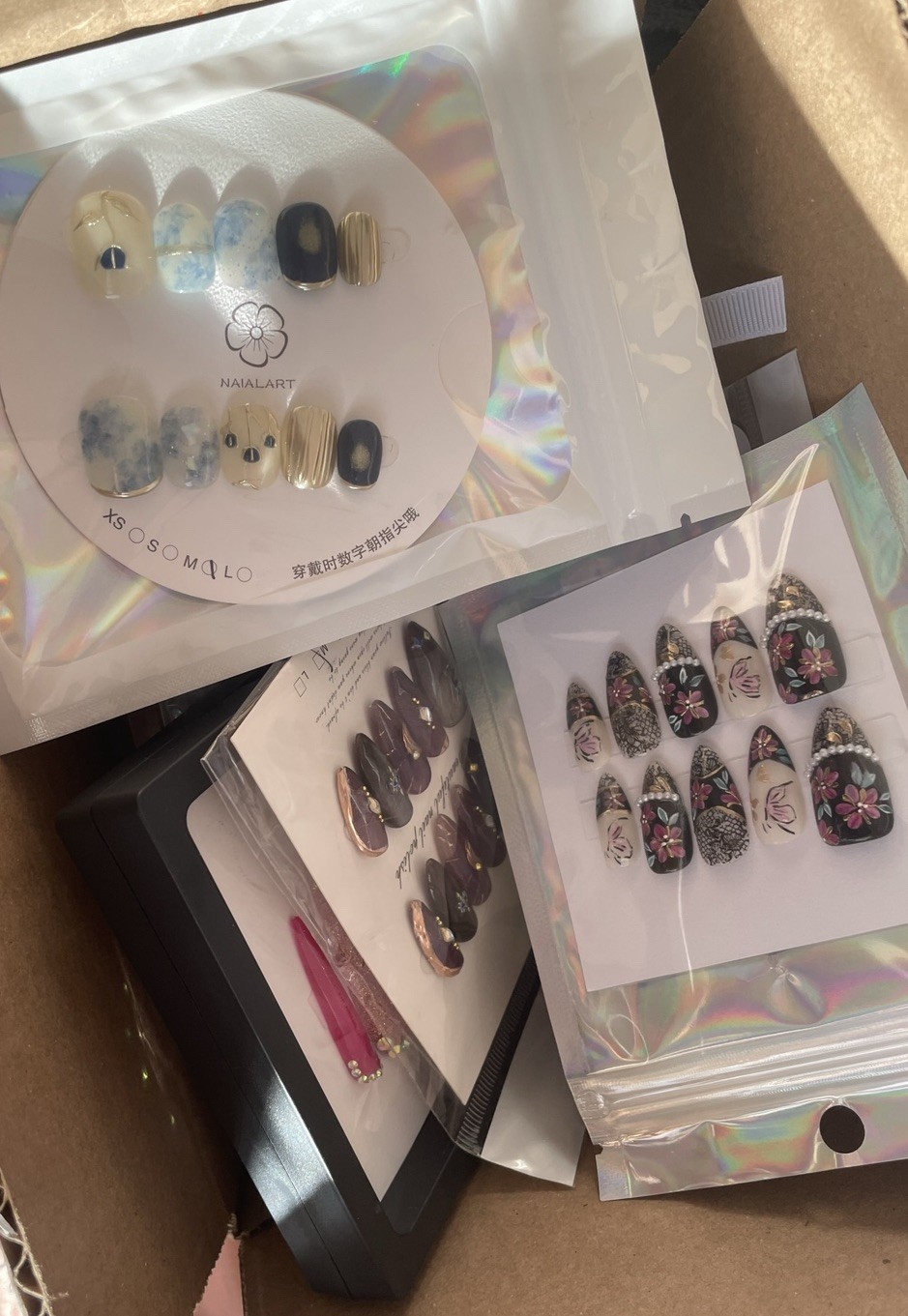 Mystery nail beauty bundle, Random Trendy Nail Sets, Press on nails beauty scoop
