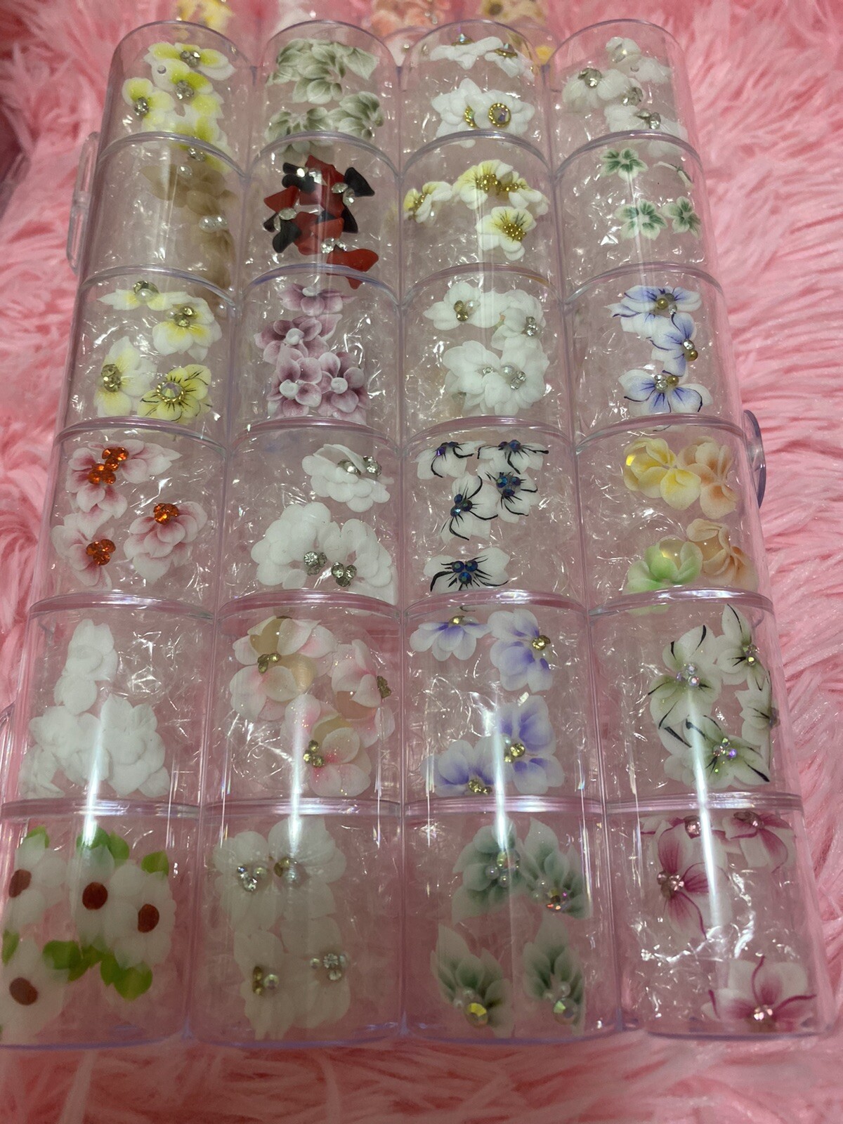 3d acrylic flower nail art.
