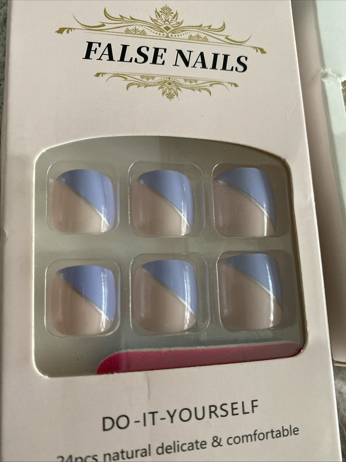 4 Sets TOE NAIL PRESS ONS – French Bling, Bi Color, White & Pink Daisy