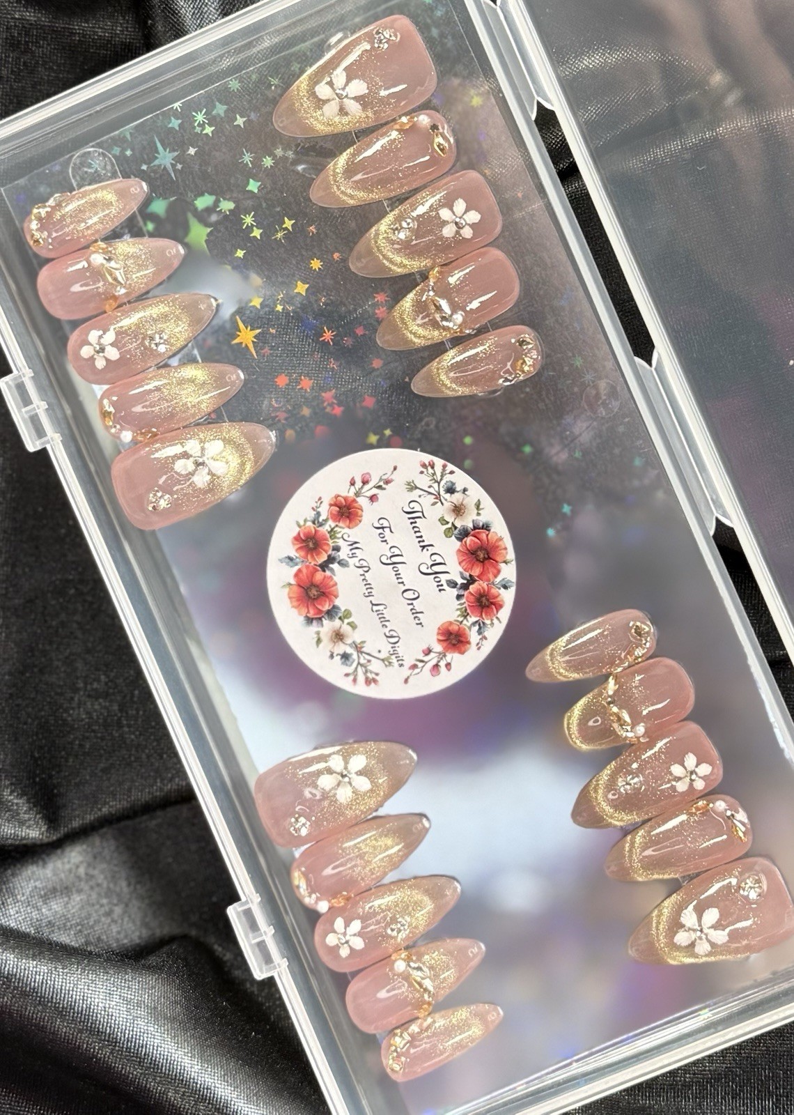 Handmade Press on nails, Magnetic Gold W/Flowers & Gems~Includes Free Gifts💝